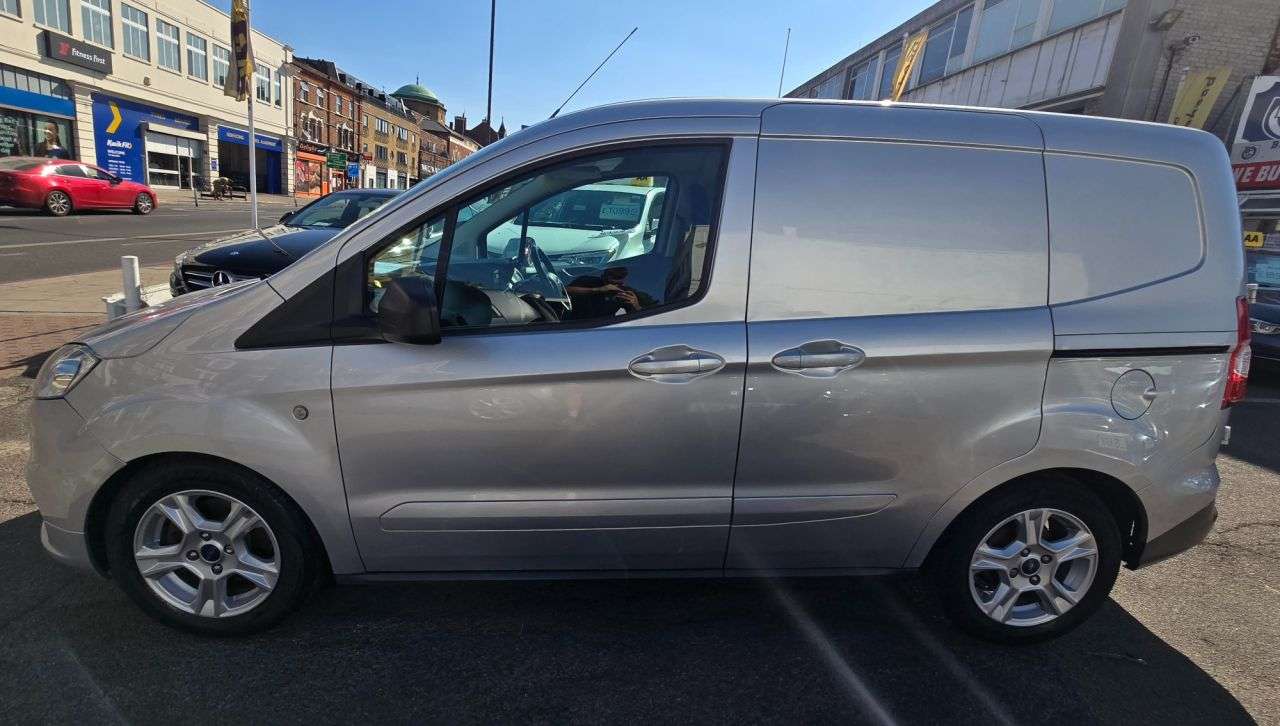 2019 FORD TRANSIT COURIER 2019 FORD TRANSIT COURIER