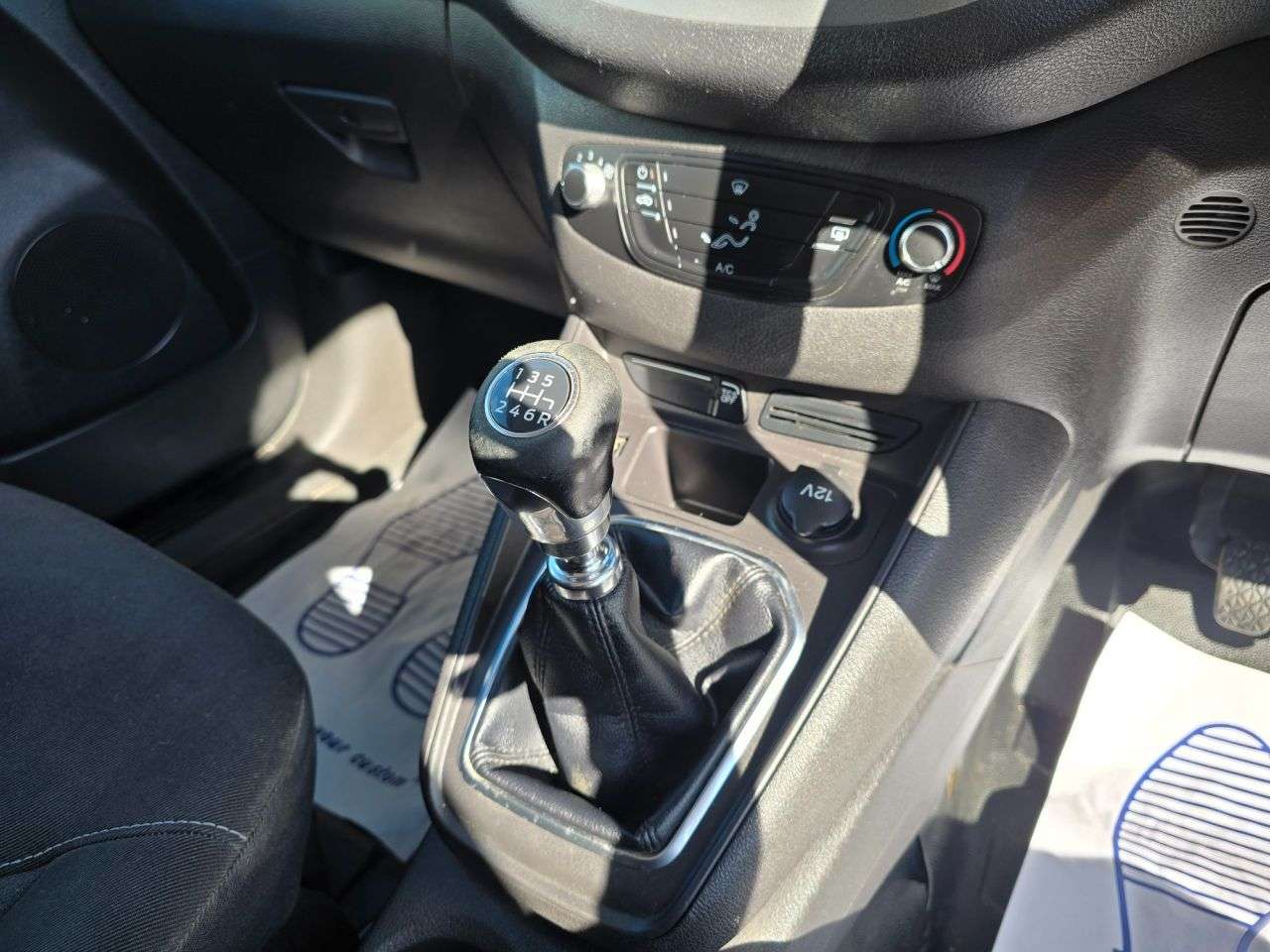 2019 FORD TRANSIT COURIER 2019 FORD TRANSIT COURIER