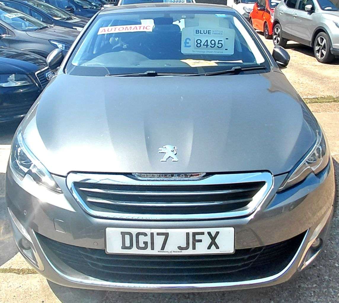 A 2017 PEUGEOT 308 1.2 AUTOMATIC PureTech Allure Hatchback 5dr Petrol EAT Euro 6 (s/s) (130 ps A 2017 PEUGEOT 308 1.2 AUTOMATIC PureTech Allure Hatchback 5dr Petrol EAT Euro 6 (s/s) (130 ps