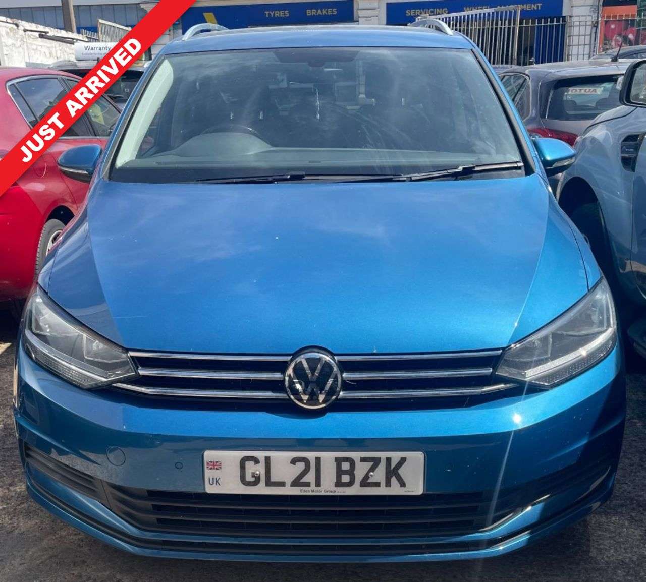 A 2021 VOLKSWAGEN TOURAN AUTOMATIC 1.5 TSI EVO SE MPV 5dr Petrol DSG Euro 6 (s/s) (150 ps) ADAPTIVE A 2021 VOLKSWAGEN TOURAN AUTOMATIC 1.5 TSI EVO SE MPV 5dr Petrol DSG Euro 6 (s/s) (150 ps) ADAPTIVE