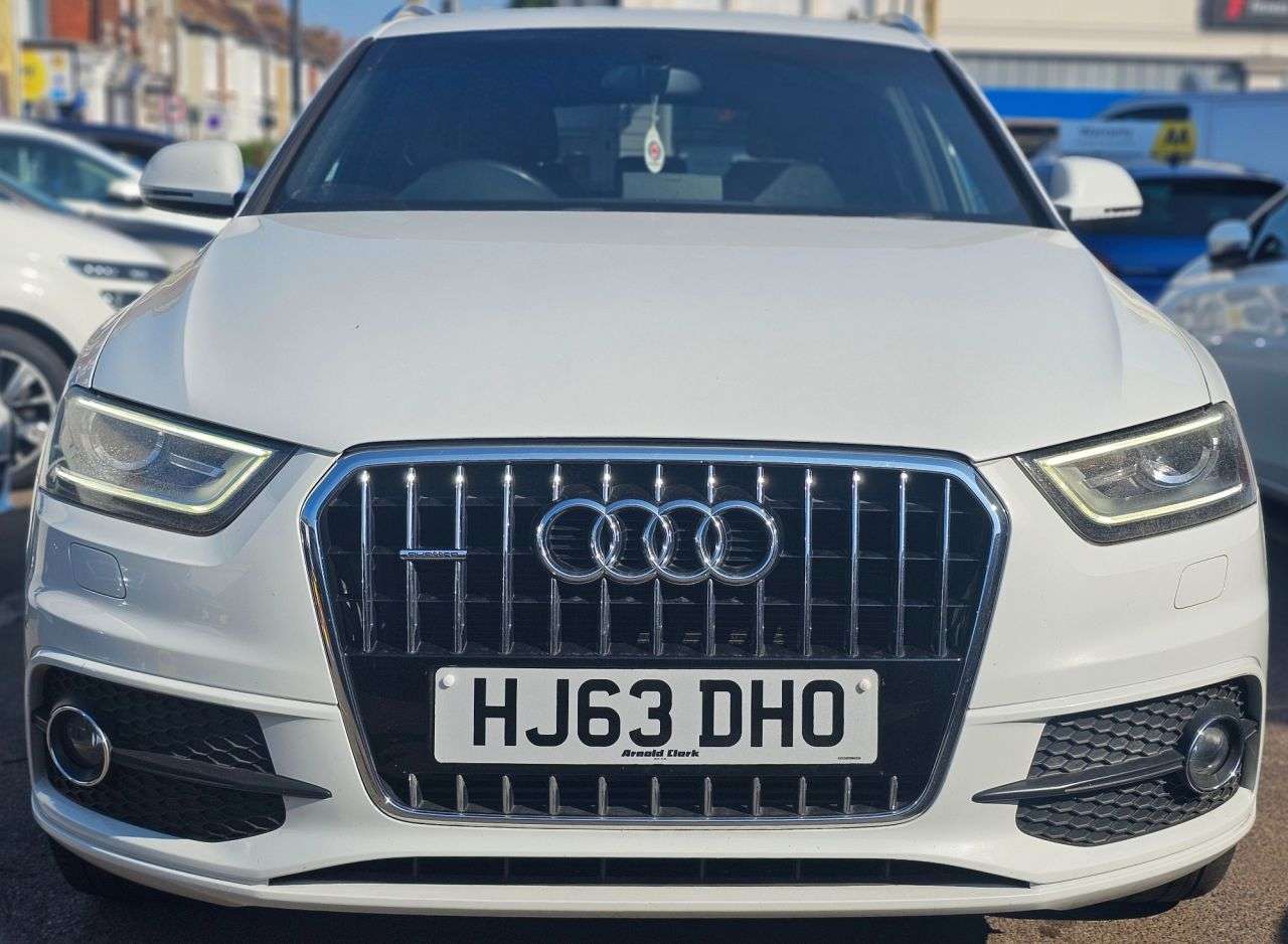 A 2013 AUDI Q3 2.0 TFSI S line SUV 5dr Petrol Manual quattro Euro 5 (s/s) (170 ps) HALF LE A 2013 AUDI Q3 2.0 TFSI S line SUV 5dr Petrol Manual quattro Euro 5 (s/s) (170 ps) HALF LE