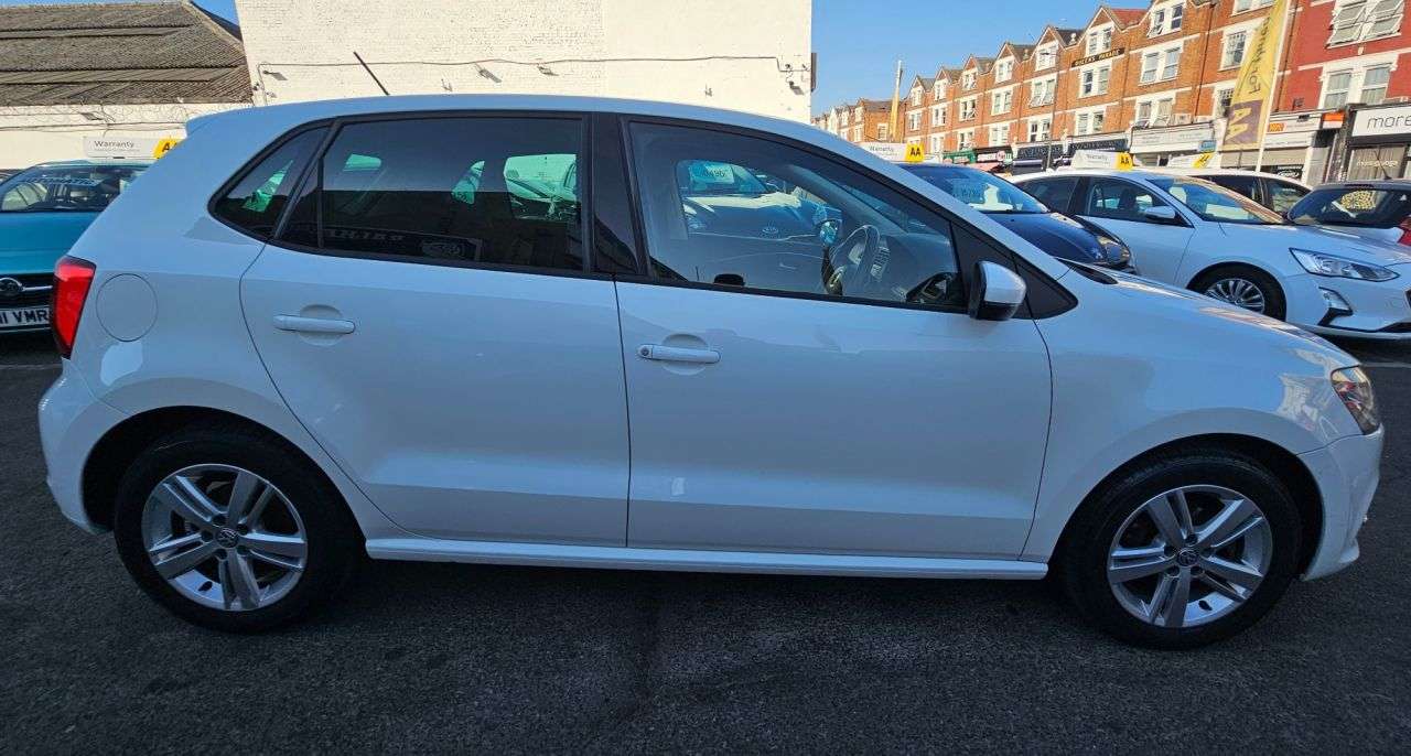 2016 VOLKSWAGEN POLO 2016 VOLKSWAGEN POLO