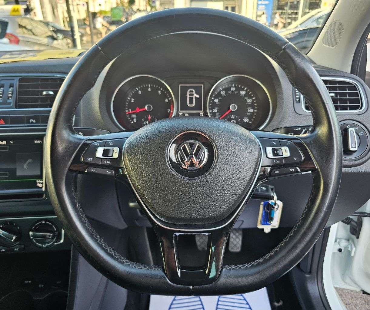 2016 VOLKSWAGEN POLO 2016 VOLKSWAGEN POLO