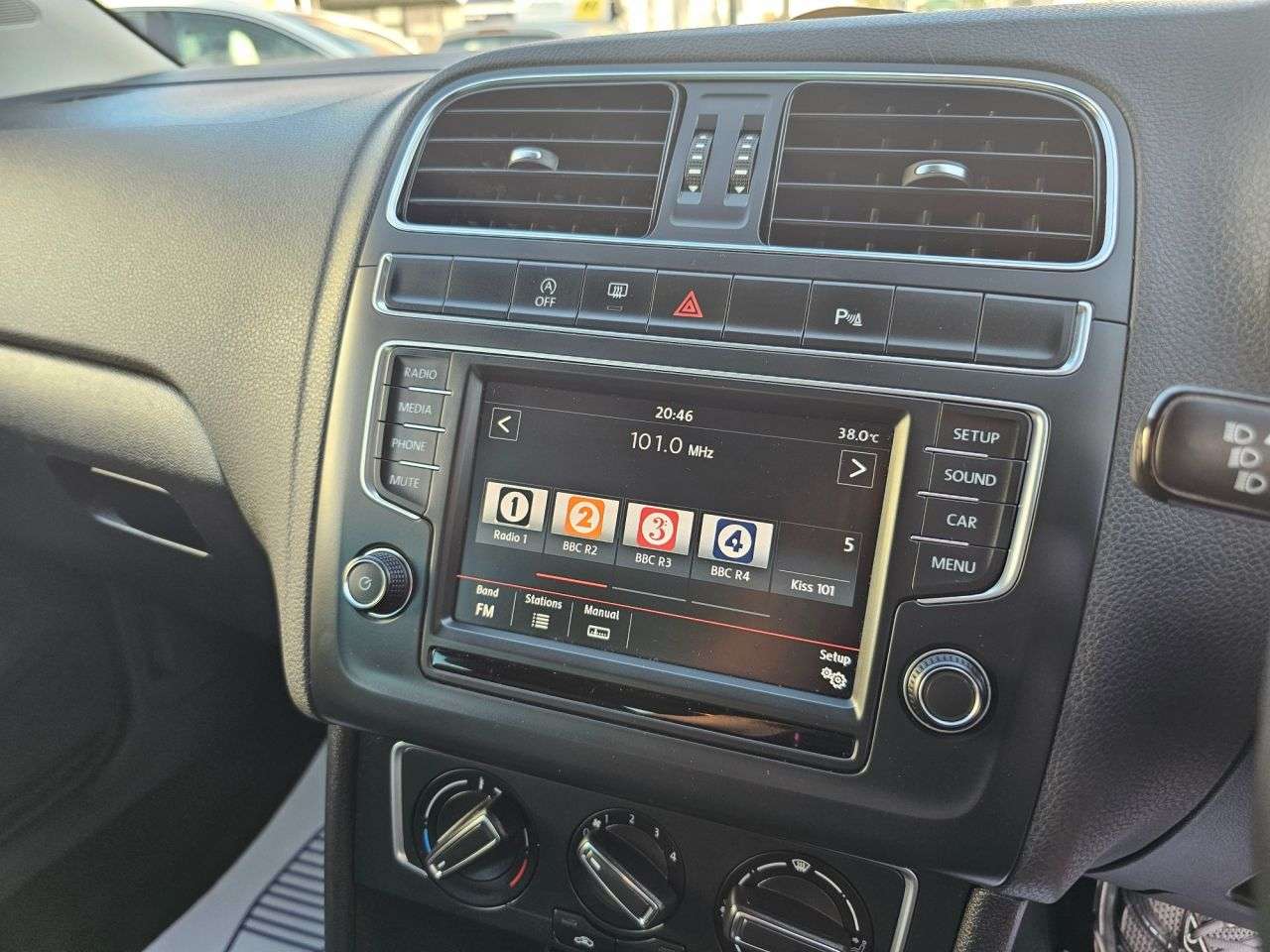 2016 VOLKSWAGEN POLO 2016 VOLKSWAGEN POLO