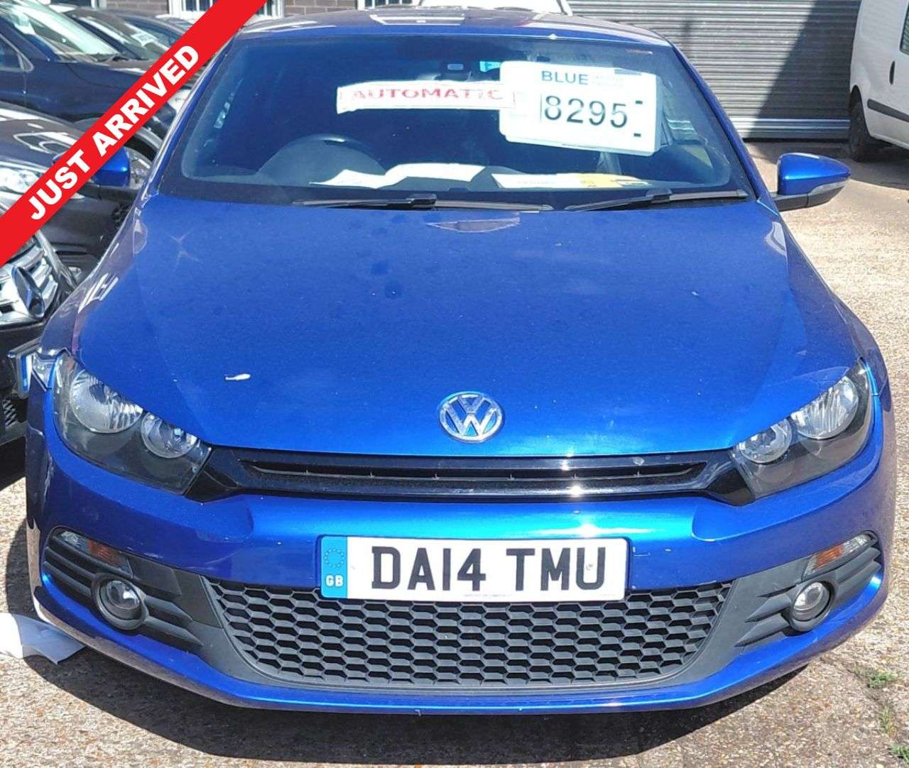 A 2014 VOLKSWAGEN SCIROCCO 2.0 AUTOMATIC TSI GT Hatchback 3dr Petrol DSG Euro 5 (Leather, Nav) (210 ps A 2014 VOLKSWAGEN SCIROCCO 2.0 AUTOMATIC TSI GT Hatchback 3dr Petrol DSG Euro 5 (Leather, Nav) (210 ps