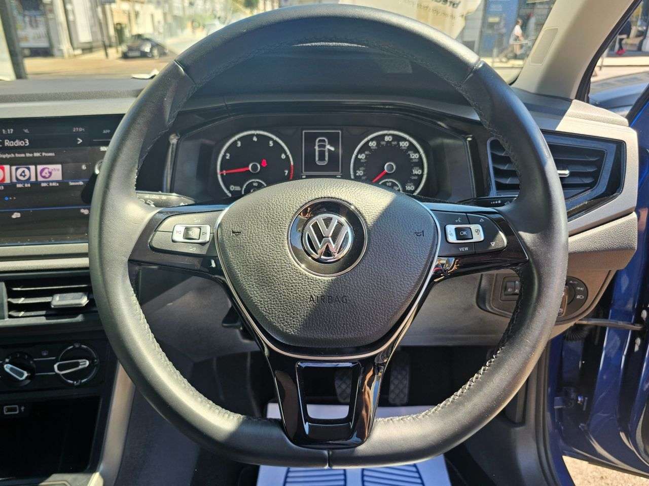 2019 VOLKSWAGEN POLO 2019 VOLKSWAGEN POLO