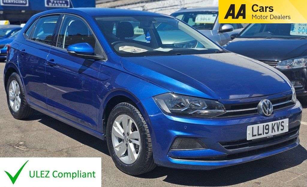 A 2019 VOLKSWAGEN POLO 1.0 TSI GPF SE Hatchback 5dr Petrol Manual Euro 6 (s/s) (95 ps) APPLE CARPL A 2019 VOLKSWAGEN POLO 1.0 TSI GPF SE Hatchback 5dr Petrol Manual Euro 6 (s/s) (95 ps) APPLE CARPL