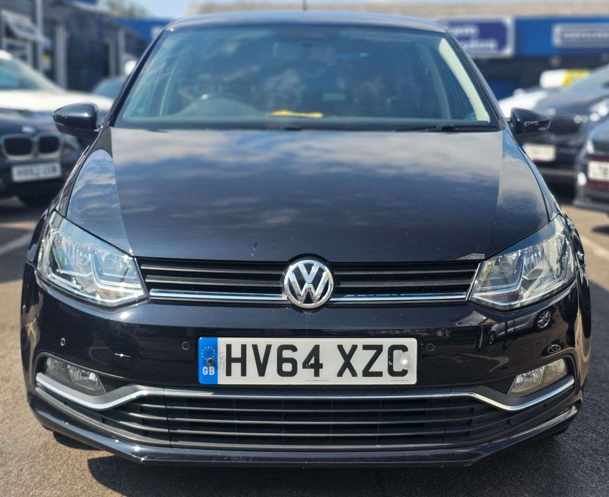 A 2014 VOLKSWAGEN POLO 1.2 TSI BlueMotion Tech SEL Hatchback 5dr Petrol Manual Euro 6 (s/s) (110 p A 2014 VOLKSWAGEN POLO 1.2 TSI BlueMotion Tech SEL Hatchback 5dr Petrol Manual Euro 6 (s/s) (110 p
