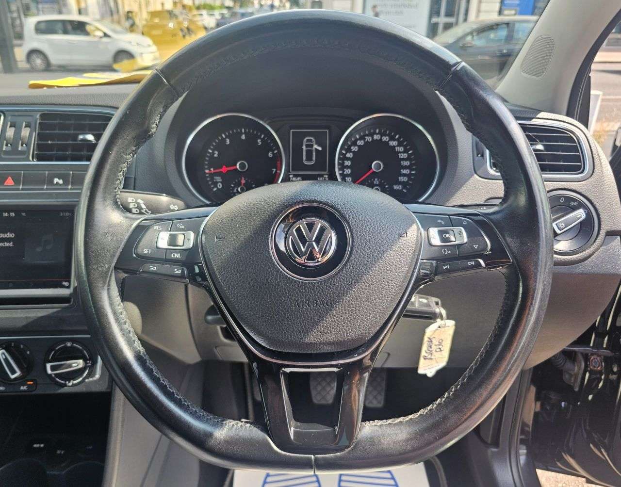 2014 VOLKSWAGEN POLO 2014 VOLKSWAGEN POLO