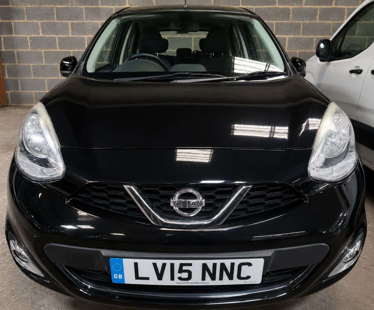 A 2015 NISSAN MICRA AUTOMATIC 1.2 DIG-S Tekna Hatchback 5dr Petrol CVT Euro 5 (s/s) (98 ps) CRU A 2015 NISSAN MICRA AUTOMATIC 1.2 DIG-S Tekna Hatchback 5dr Petrol CVT Euro 5 (s/s) (98 ps) CRU