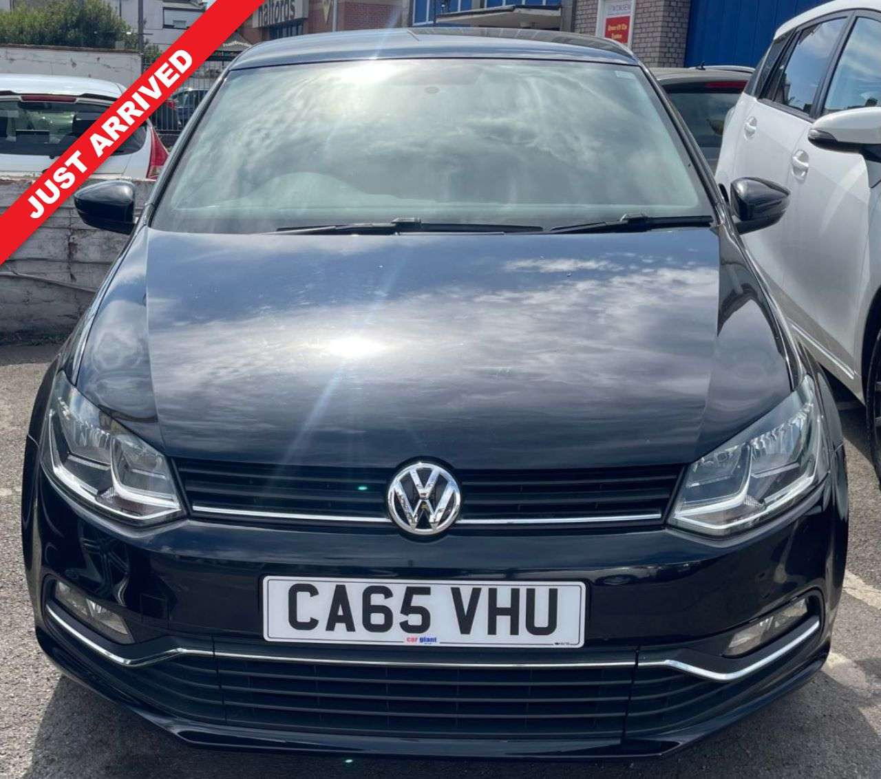 A 2016 VOLKSWAGEN POLO AUTOMATIC 1.2 TSI BlueMotion Tech SE Hatchback 5dr Petrol DSG Euro 6 (s/s) A 2016 VOLKSWAGEN POLO AUTOMATIC 1.2 TSI BlueMotion Tech SE Hatchback 5dr Petrol DSG Euro 6 (s/s)