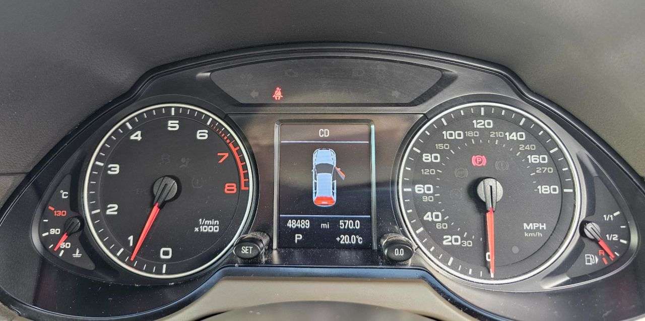 2009 AUDI Q5 2009 AUDI Q5