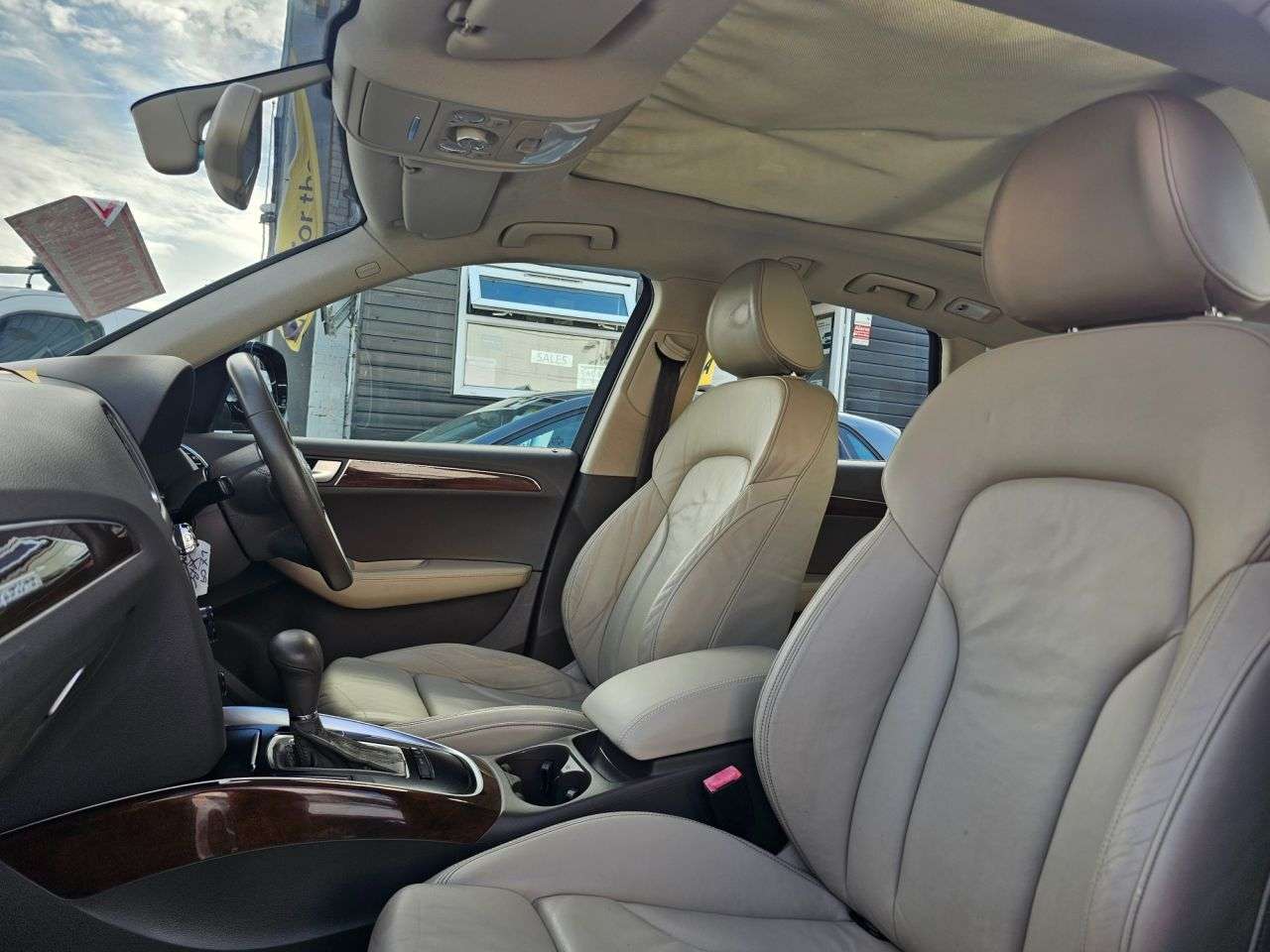 2009 AUDI Q5 2009 AUDI Q5