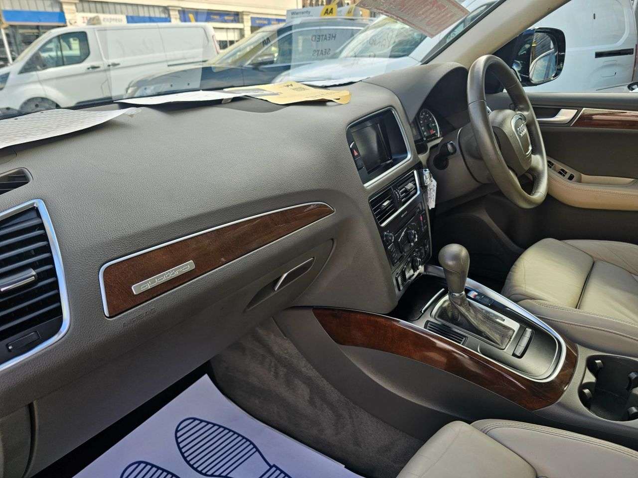 2009 AUDI Q5 2009 AUDI Q5