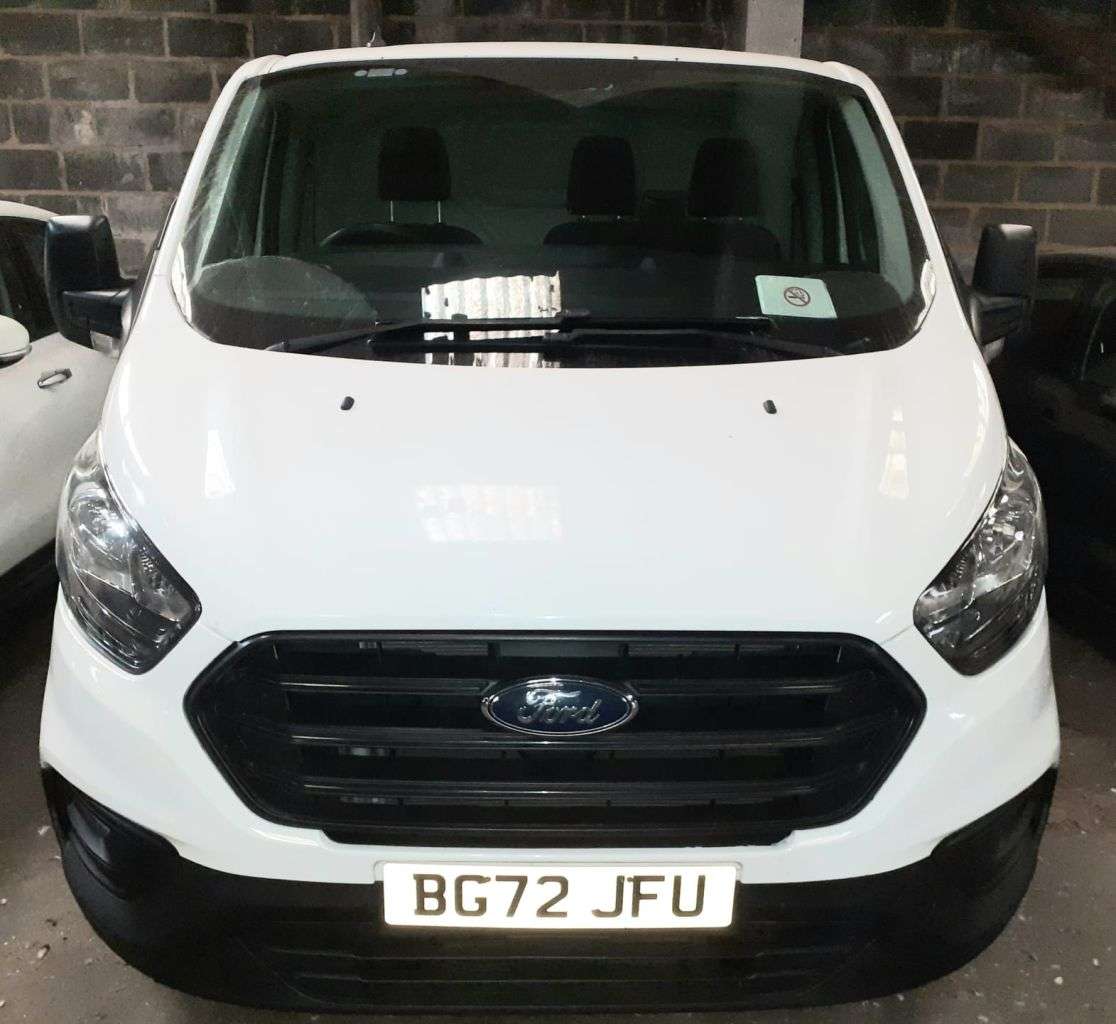 A 2022 FORD TRANSIT CUSTOM 2.0 300 EcoBlue Leader Panel Van 5dr Diesel Manual L1 H1 Euro 6 (s/s) (105 A 2022 FORD TRANSIT CUSTOM 2.0 300 EcoBlue Leader Panel Van 5dr Diesel Manual L1 H1 Euro 6 (s/s) (105
