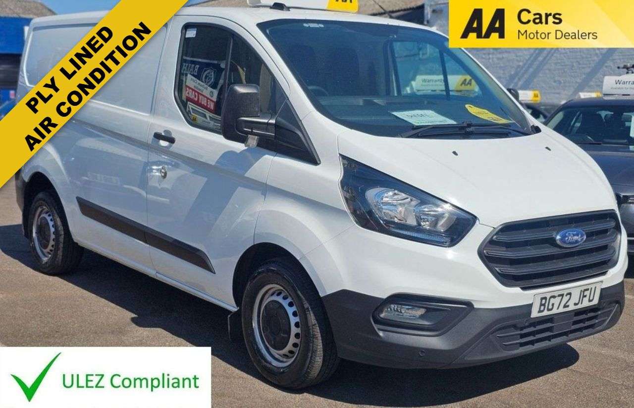 A 2022 FORD TRANSIT CUSTOM 2.0 300 EcoBlue Leader Panel Van 5dr Diesel Manual L1 H1 Euro 6 (s/s) (105 A 2022 FORD TRANSIT CUSTOM 2.0 300 EcoBlue Leader Panel Van 5dr Diesel Manual L1 H1 Euro 6 (s/s) (105