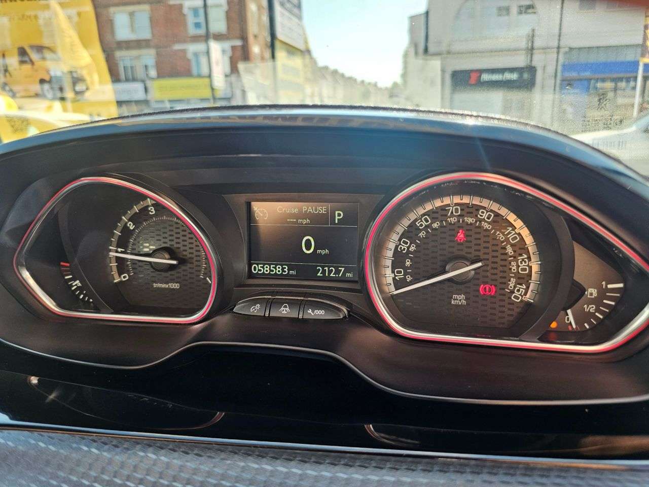 2019 PEUGEOT 2008 2019 PEUGEOT 2008
