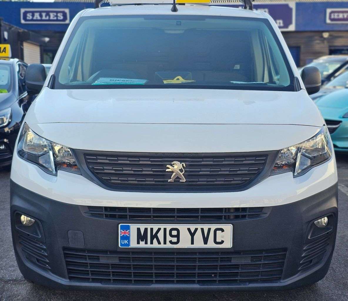 A 2019 PEUGEOT PARTNER 1.6 BlueHDi 1000 Professional Standard Panel Van 5dr Diesel Manual SWB Euro A 2019 PEUGEOT PARTNER 1.6 BlueHDi 1000 Professional Standard Panel Van 5dr Diesel Manual SWB Euro