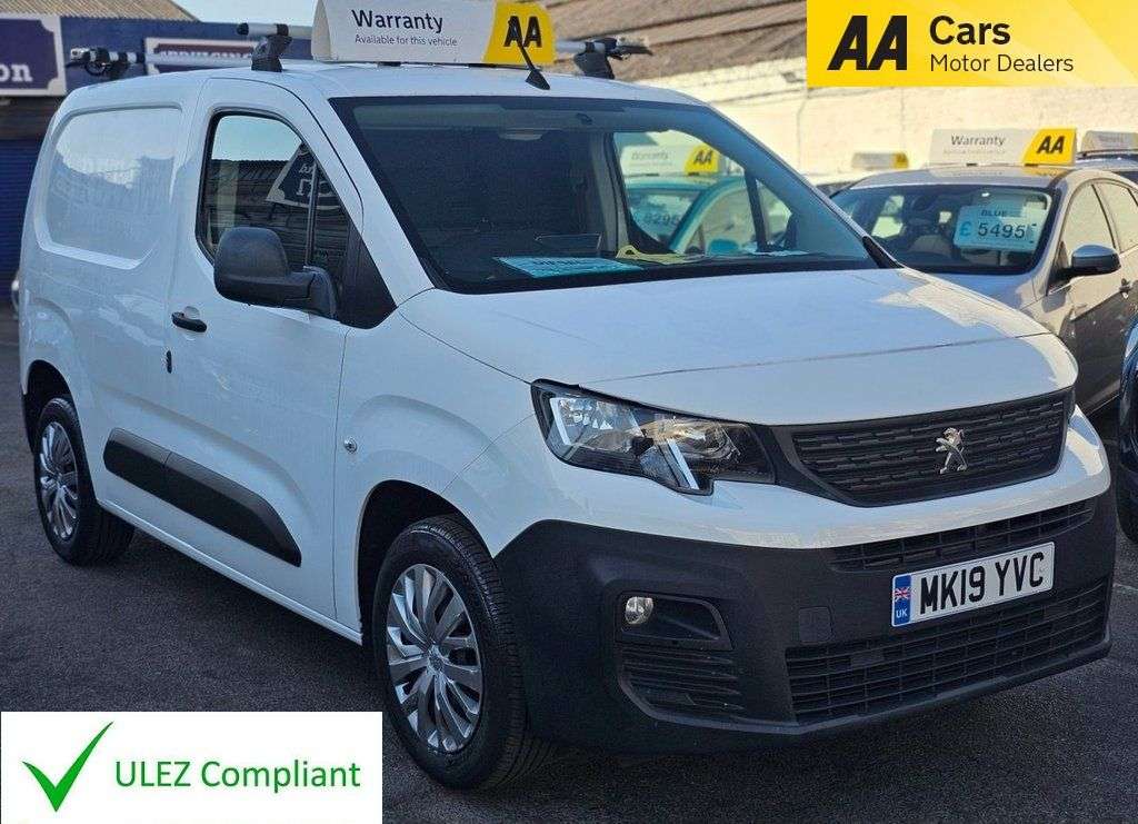 A 2019 PEUGEOT PARTNER 1.6 BlueHDi 1000 Professional Standard Panel Van 5dr Diesel Manual SWB Euro A 2019 PEUGEOT PARTNER 1.6 BlueHDi 1000 Professional Standard Panel Van 5dr Diesel Manual SWB Euro