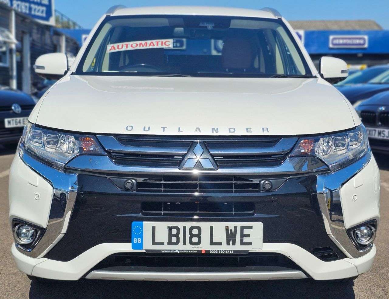 A 2018 MITSUBISHI OUTLANDER AUTOMATIC 2.0h 12kWh 5hs SUV 5dr Petrol Plug-in Hybrid CVT 4WD Euro 6 (s/s) A 2018 MITSUBISHI OUTLANDER AUTOMATIC 2.0h 12kWh 5hs SUV 5dr Petrol Plug-in Hybrid CVT 4WD Euro 6 (s/s)