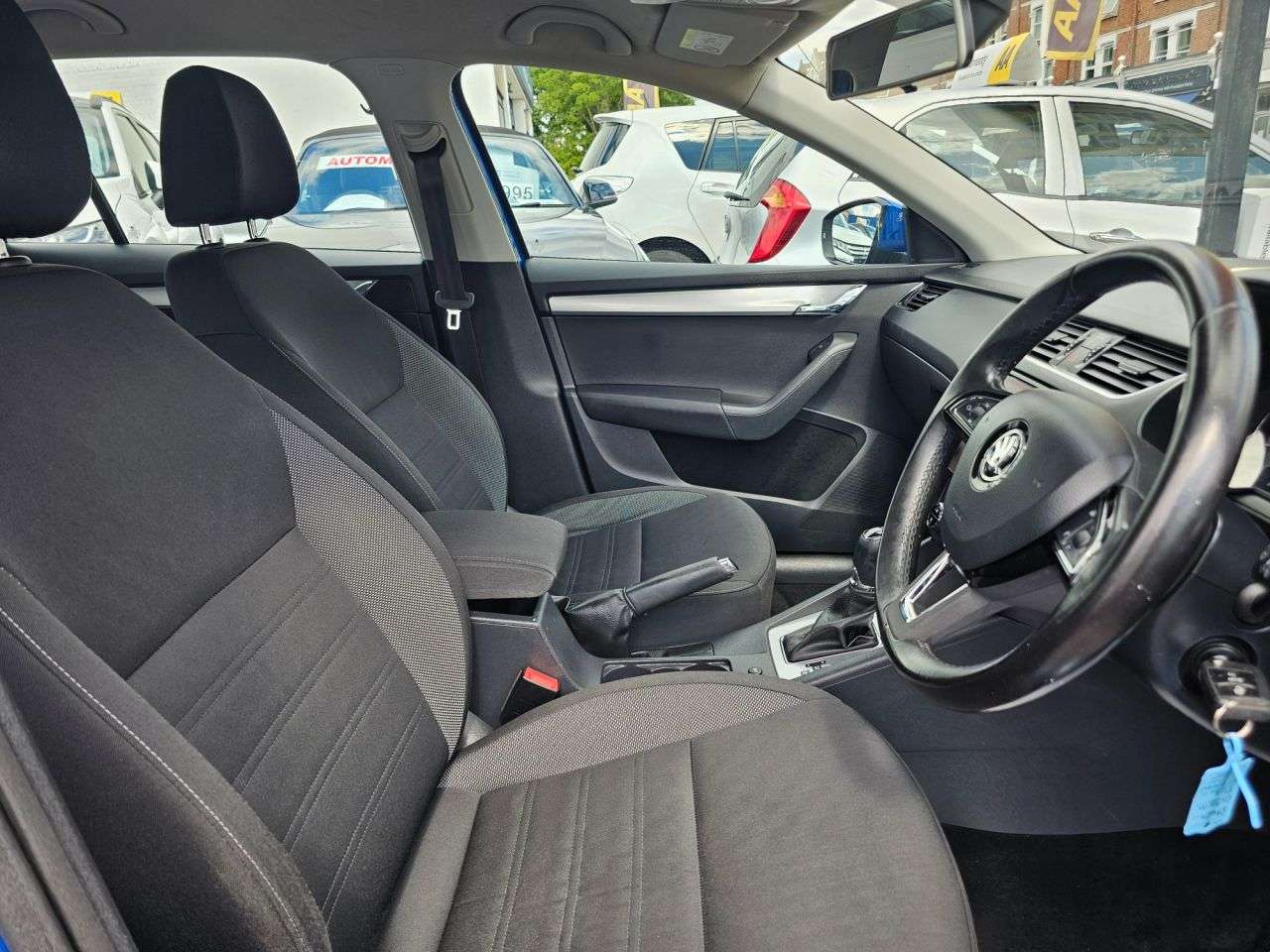 2017 SKODA OCTAVIA 2017 SKODA OCTAVIA