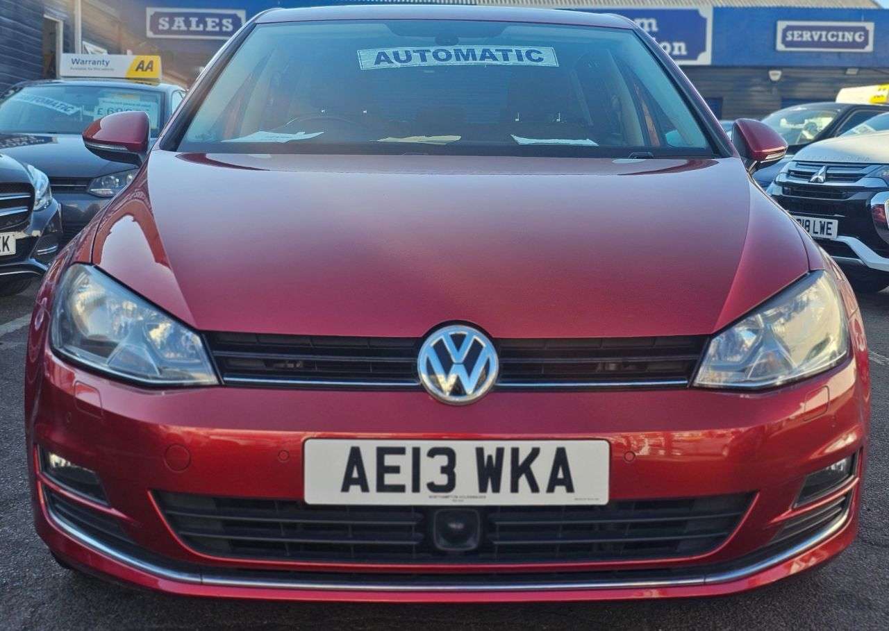 A 2013 VOLKSWAGEN GOLF AUTOMATIC 1.4 TSI BlueMotion Tech ACT GT Hatchback 5dr Petrol DSG Euro 6 (s A 2013 VOLKSWAGEN GOLF AUTOMATIC 1.4 TSI BlueMotion Tech ACT GT Hatchback 5dr Petrol DSG Euro 6 (s