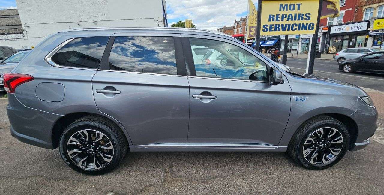 2016 MITSUBISHI OUTLANDER 2016 MITSUBISHI OUTLANDER