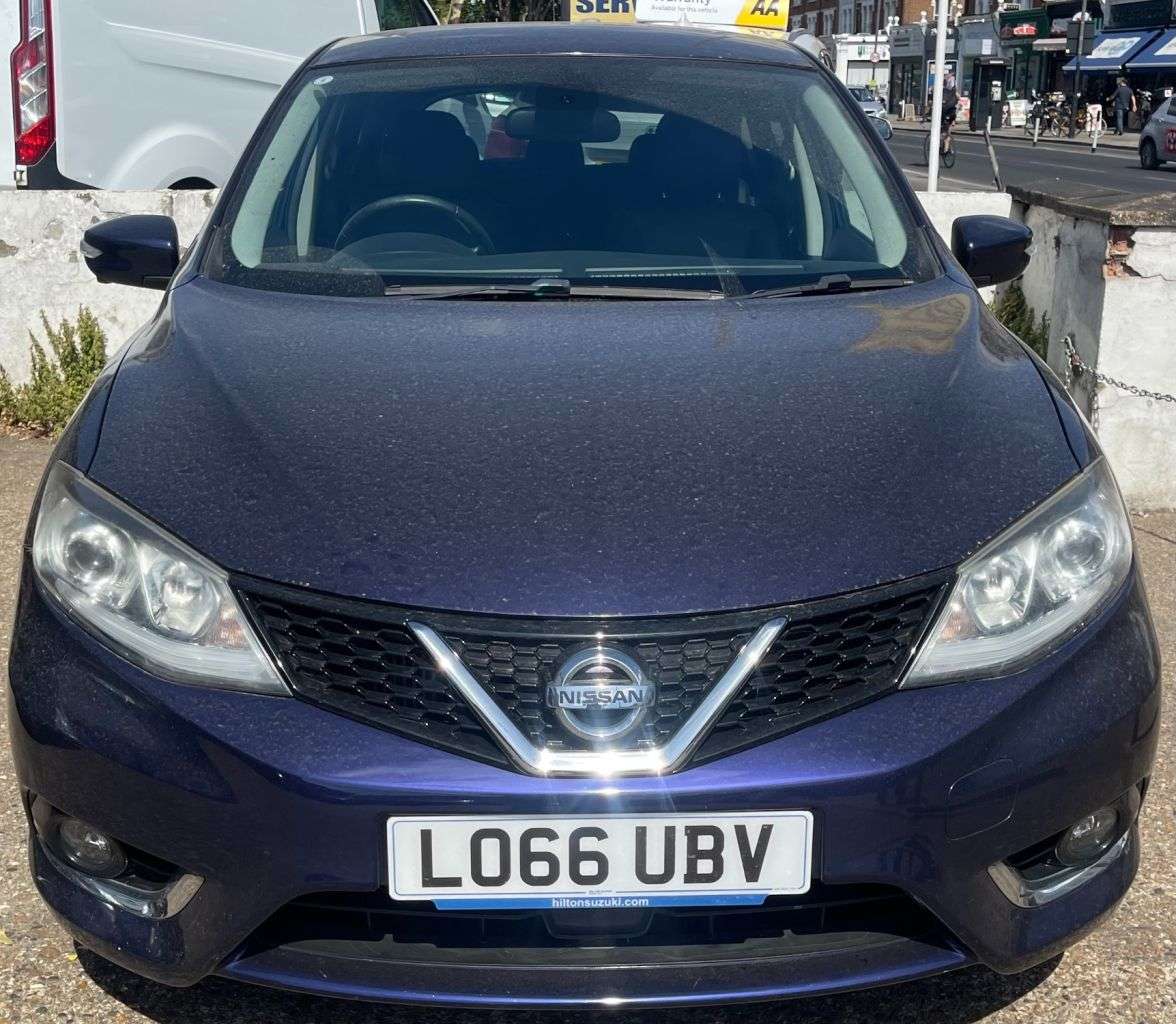 A 2016 NISSAN PULSAR AUTOMATIC 1.2 DIG-T Tekna Hatchback 5dr Petrol XTRON Euro 6 (s/s) (115 ps) A 2016 NISSAN PULSAR AUTOMATIC 1.2 DIG-T Tekna Hatchback 5dr Petrol XTRON Euro 6 (s/s) (115 ps)