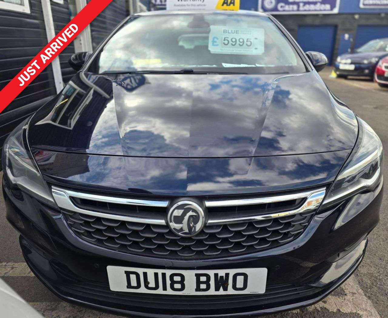 A 2018 VAUXHALL ASTRA 1.4i Turbo Elite Nav Hatchback 5dr Petrol Manual Euro 6 (150 ps) LEATHER/HE A 2018 VAUXHALL ASTRA 1.4i Turbo Elite Nav Hatchback 5dr Petrol Manual Euro 6 (150 ps) LEATHER/HE