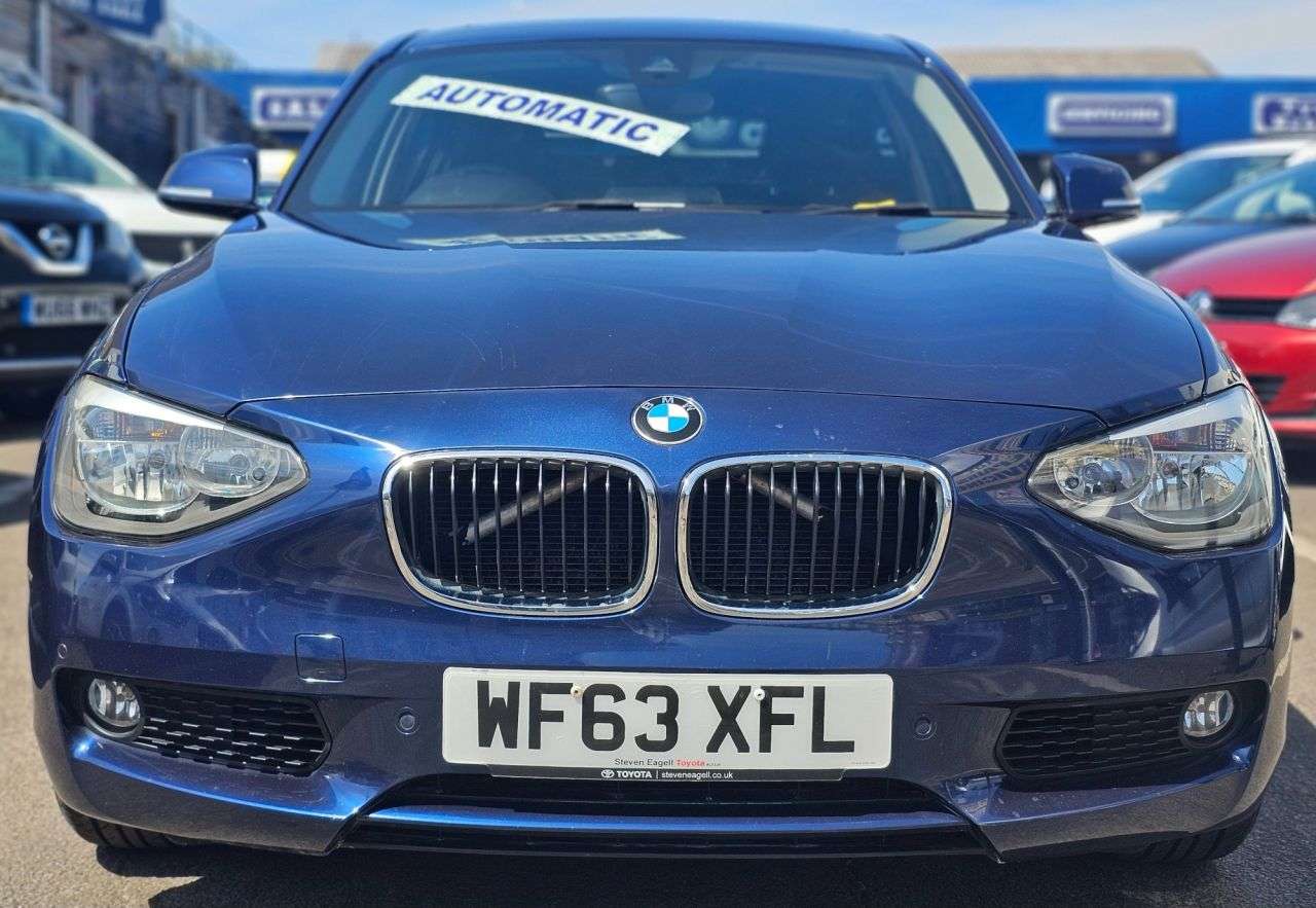 A 2013 BMW 1 SERIES 1.6 118i SE Hatchback 5dr Petrol Auto Euro 6 (s/s) (170 ps) AIR CONDITIONIN A 2013 BMW 1 SERIES 1.6 118i SE Hatchback 5dr Petrol Auto Euro 6 (s/s) (170 ps) AIR CONDITIONIN
