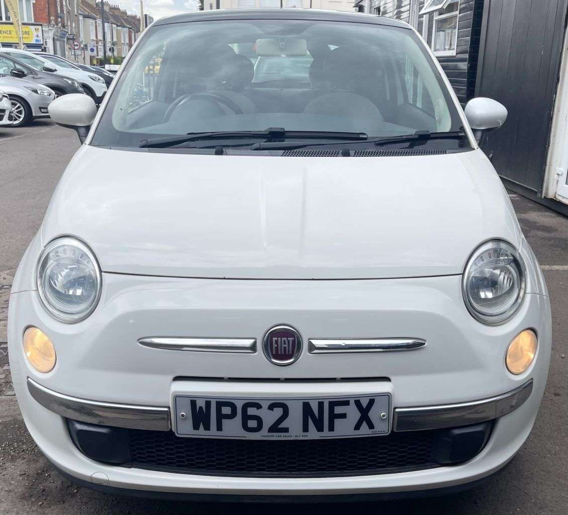 A 2012 FIAT 500 1.2 Lounge Hatchback 3dr Petrol Manual Euro 4 (69 bhp) £35 ROAD TAX A YEAR, A 2012 FIAT 500 1.2 Lounge Hatchback 3dr Petrol Manual Euro 4 (69 bhp) £35 ROAD TAX A YEAR,
