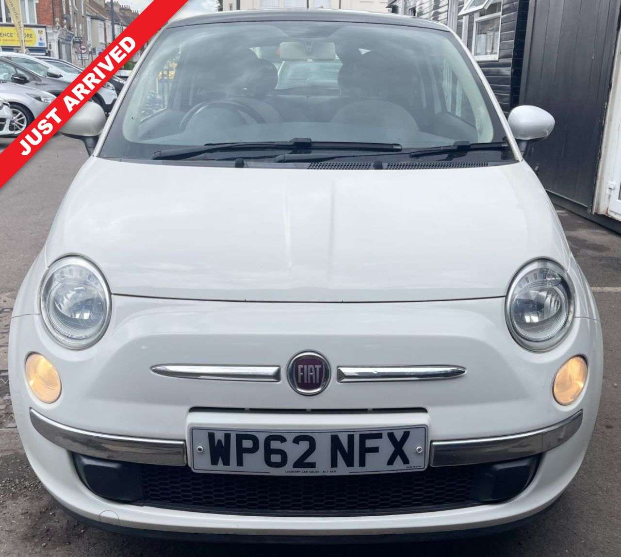 A 2012 FIAT 500 1.2 Lounge Hatchback 3dr Petrol Manual Euro 4 (69 bhp) £35 ROAD TAX A YEAR, A 2012 FIAT 500 1.2 Lounge Hatchback 3dr Petrol Manual Euro 4 (69 bhp) £35 ROAD TAX A YEAR,