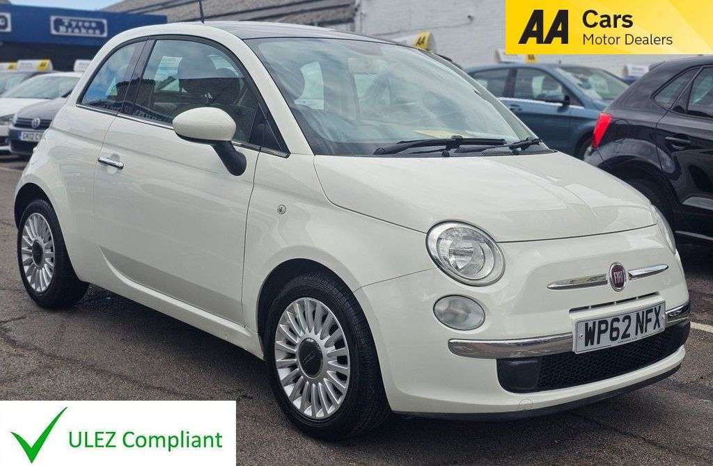 A 2012 FIAT 500 1.2 Lounge Hatchback 3dr Petrol Manual Euro 4 (69 bhp) £35 ROAD TAX A YEAR, A 2012 FIAT 500 1.2 Lounge Hatchback 3dr Petrol Manual Euro 4 (69 bhp) £35 ROAD TAX A YEAR,