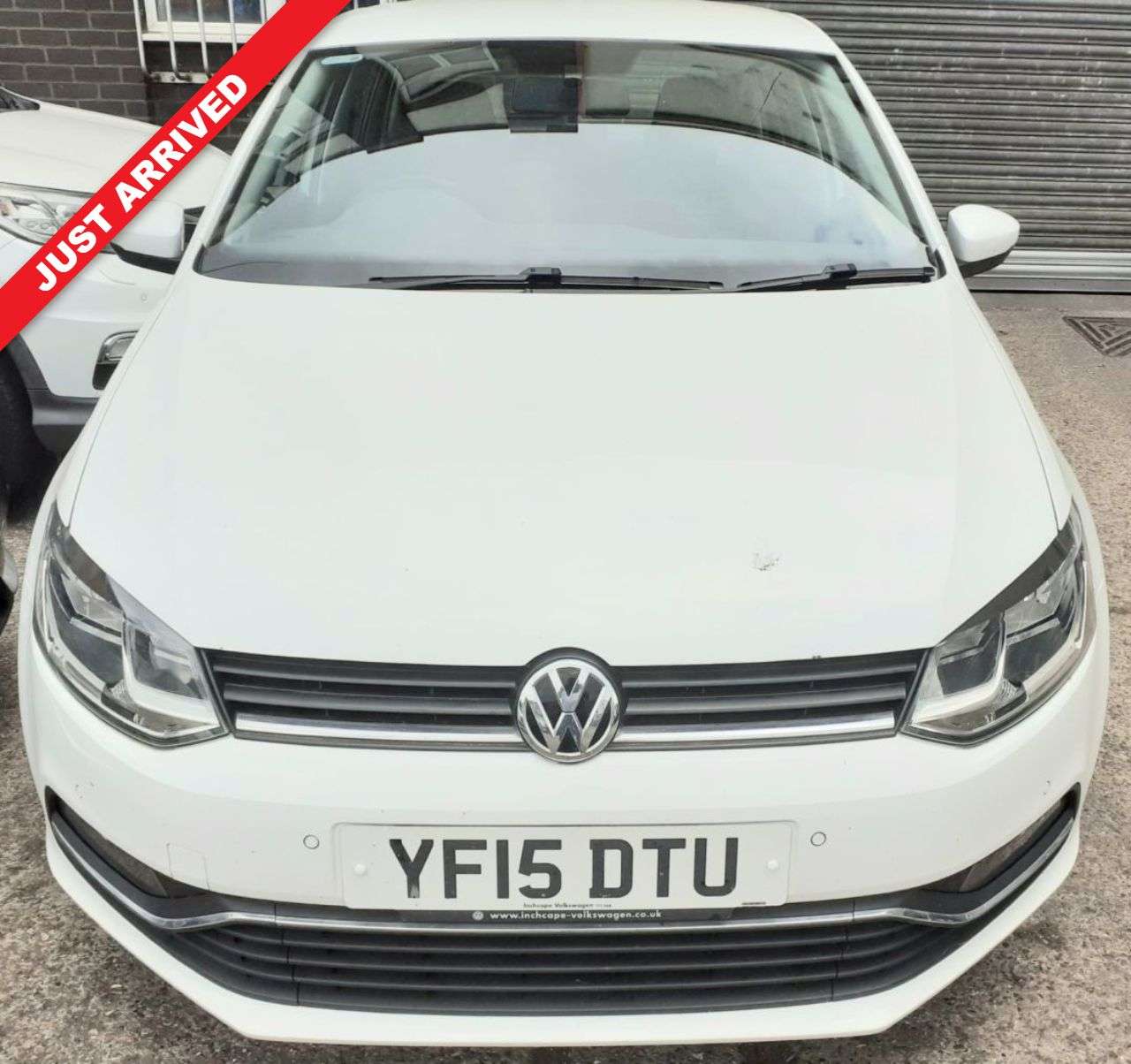A 2015 VOLKSWAGEN POLO 1.0 BlueMotion Tech SE Hatchback 5dr Petrol Manual Euro 6 (s/s) (75 ps) FUL A 2015 VOLKSWAGEN POLO 1.0 BlueMotion Tech SE Hatchback 5dr Petrol Manual Euro 6 (s/s) (75 ps) FUL