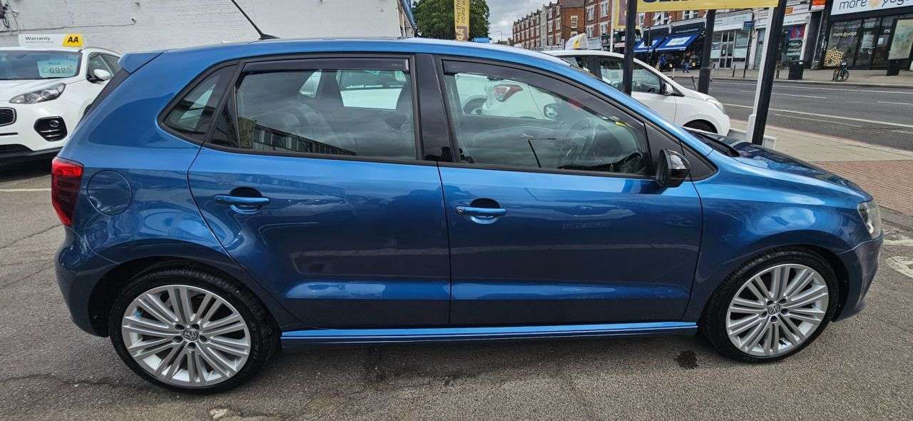 2017 VOLKSWAGEN POLO 2017 VOLKSWAGEN POLO