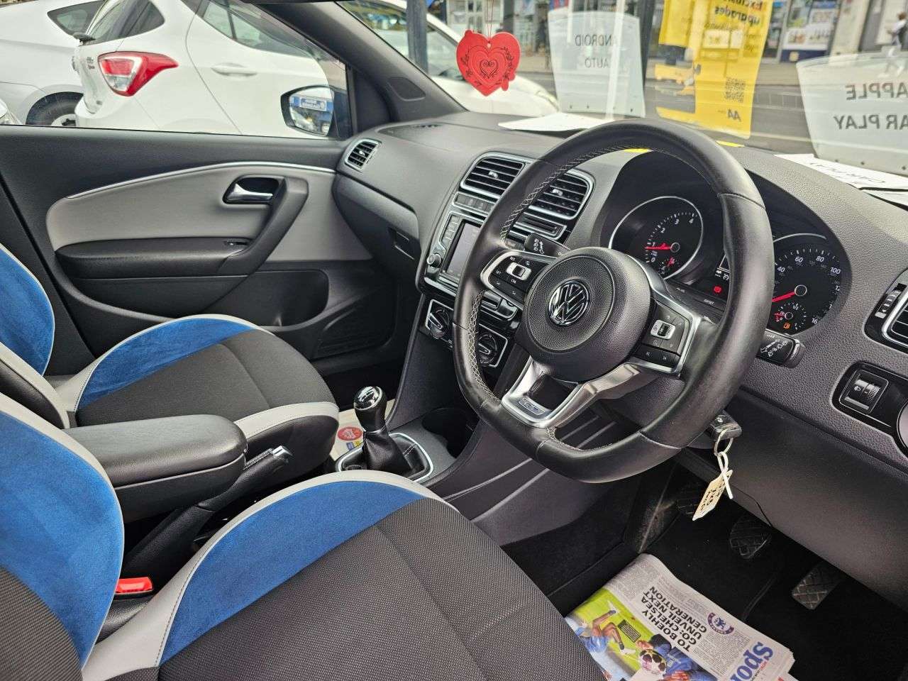 2017 VOLKSWAGEN POLO 2017 VOLKSWAGEN POLO