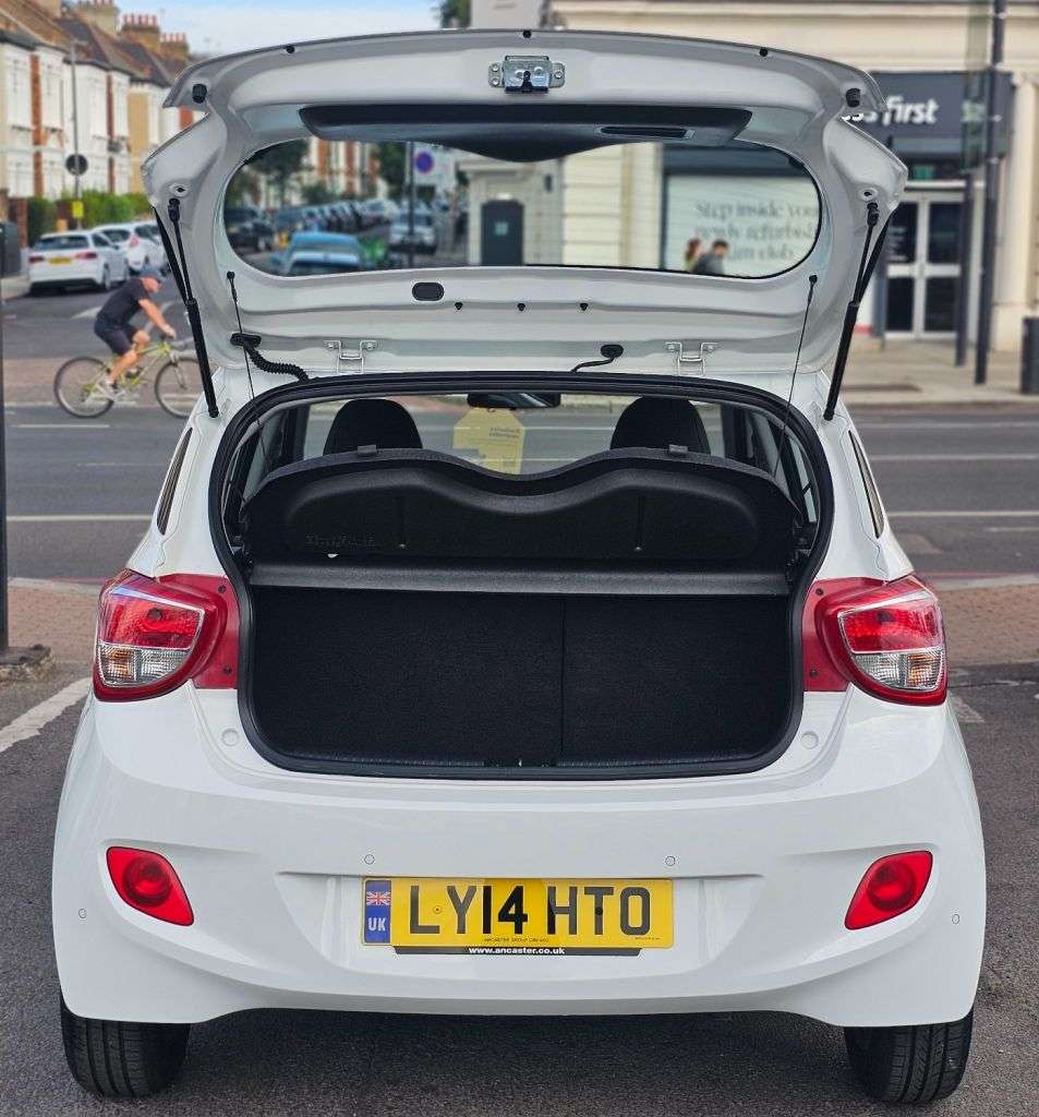 2014 HYUNDAI I10 2014 HYUNDAI I10