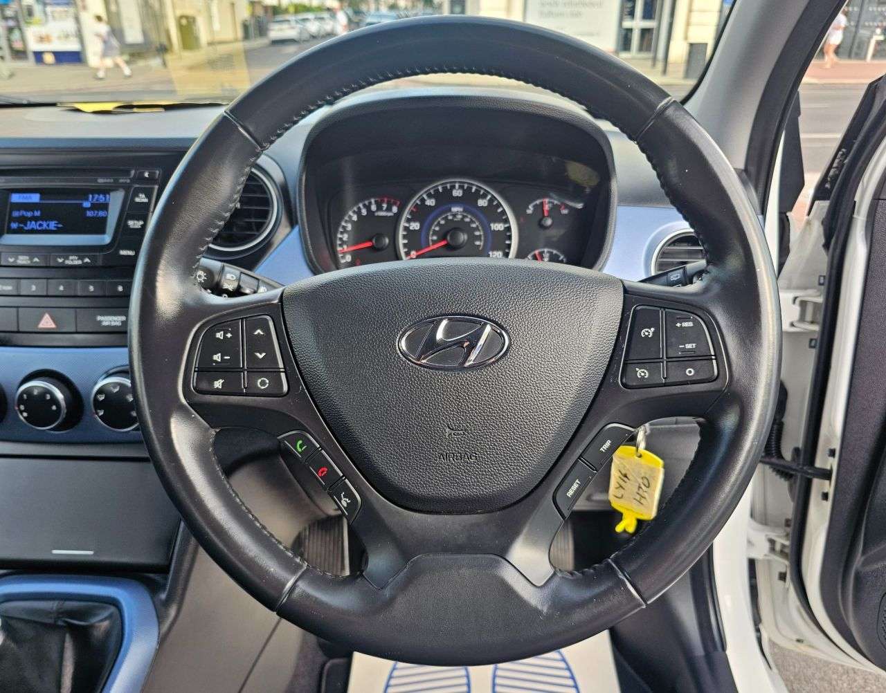 2014 HYUNDAI I10 2014 HYUNDAI I10