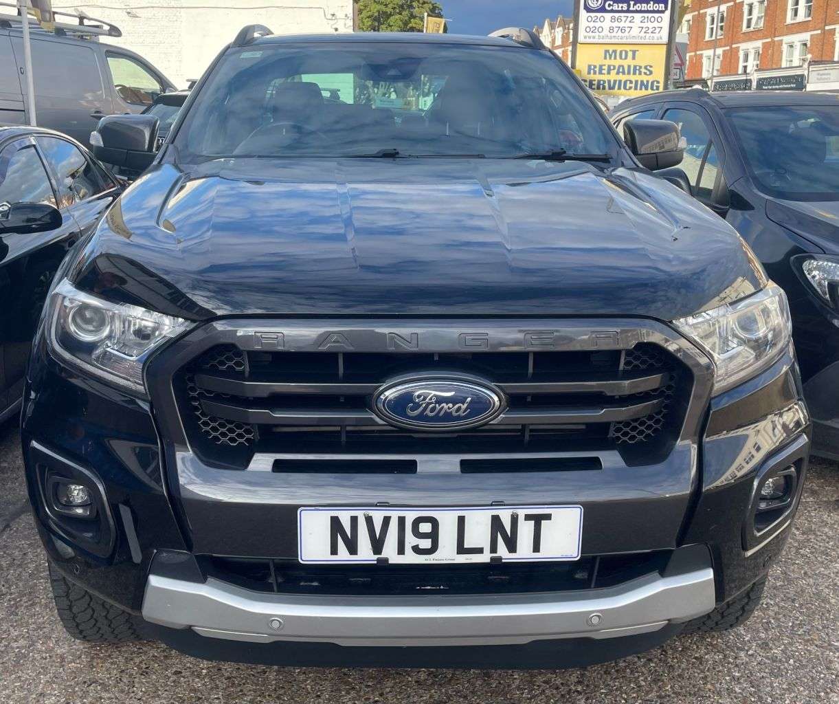 A 2019 FORD RANGER AUTOMATIC 2.0 EcoBlue Wildtrak Pickup Double Cab 4dr Diesel Auto 4WD Euro 6 A 2019 FORD RANGER AUTOMATIC 2.0 EcoBlue Wildtrak Pickup Double Cab 4dr Diesel Auto 4WD Euro 6