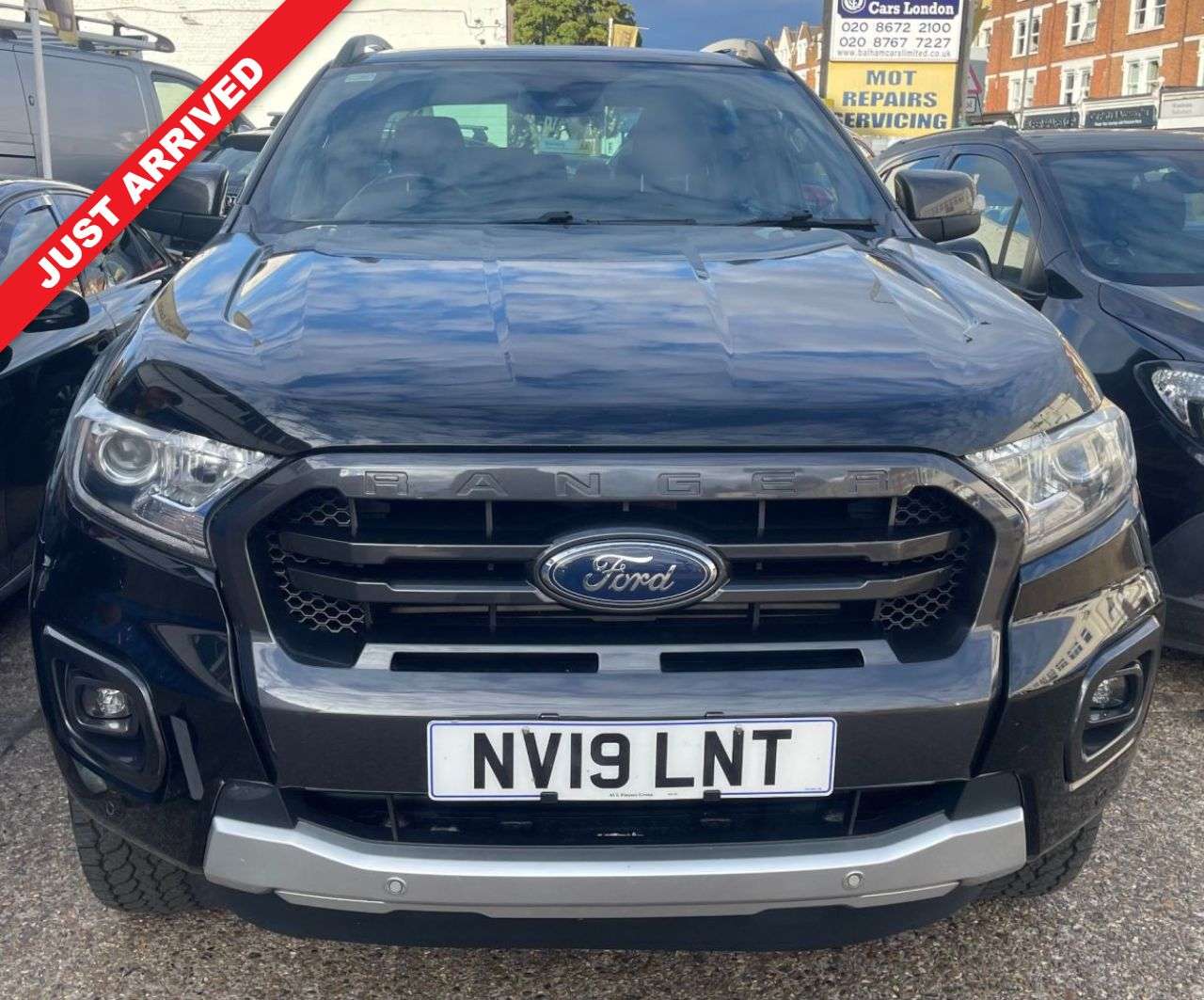 A 2019 FORD RANGER AUTOMATIC 2.0 EcoBlue Wildtrak Pickup Double Cab 4dr Diesel Auto 4WD Euro 6 A 2019 FORD RANGER AUTOMATIC 2.0 EcoBlue Wildtrak Pickup Double Cab 4dr Diesel Auto 4WD Euro 6