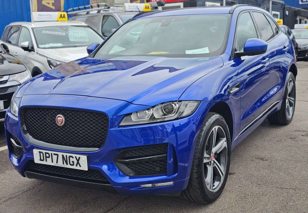 2017 JAGUAR F-PACE 2017 JAGUAR F-PACE