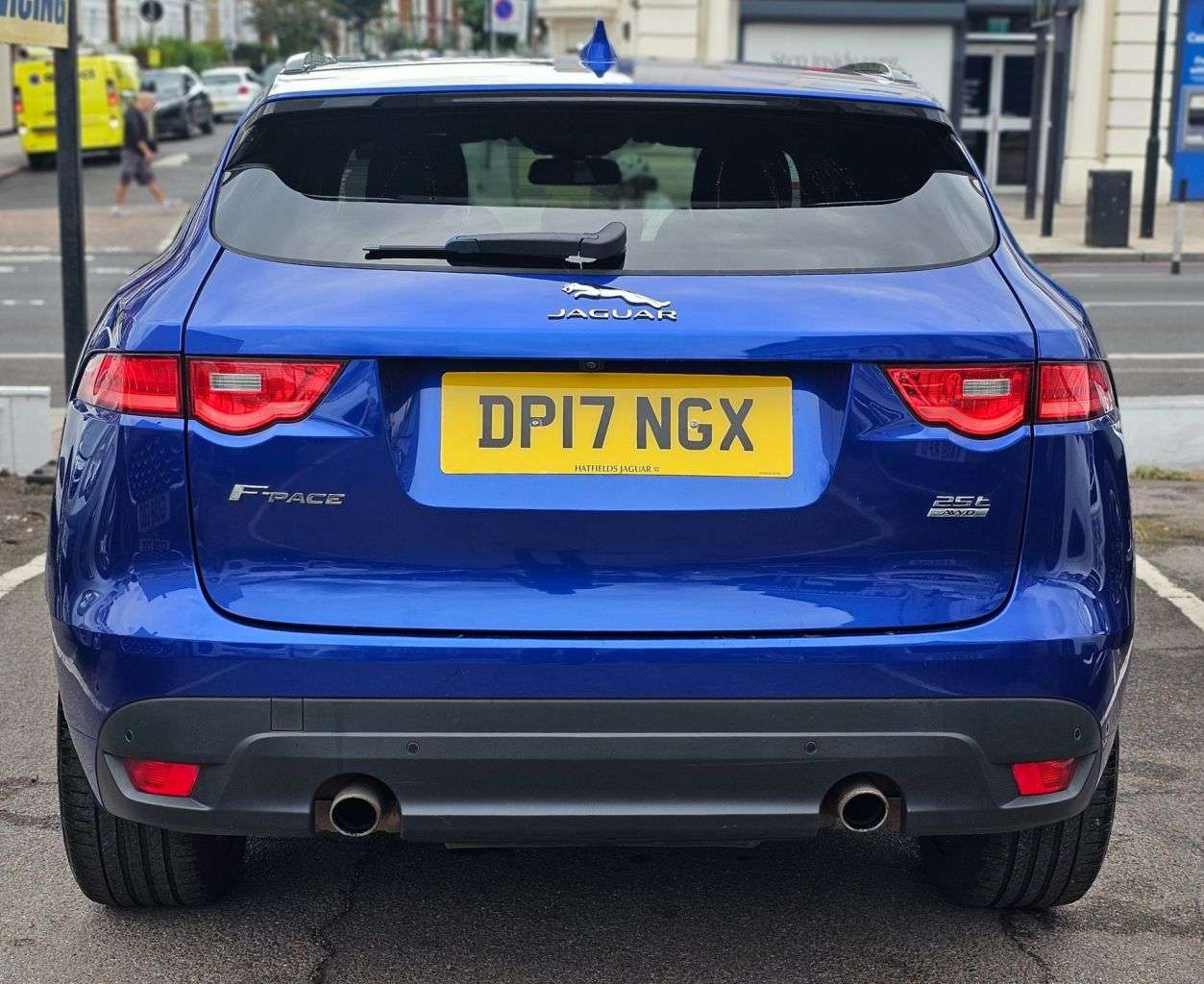 2017 JAGUAR F-PACE 2017 JAGUAR F-PACE