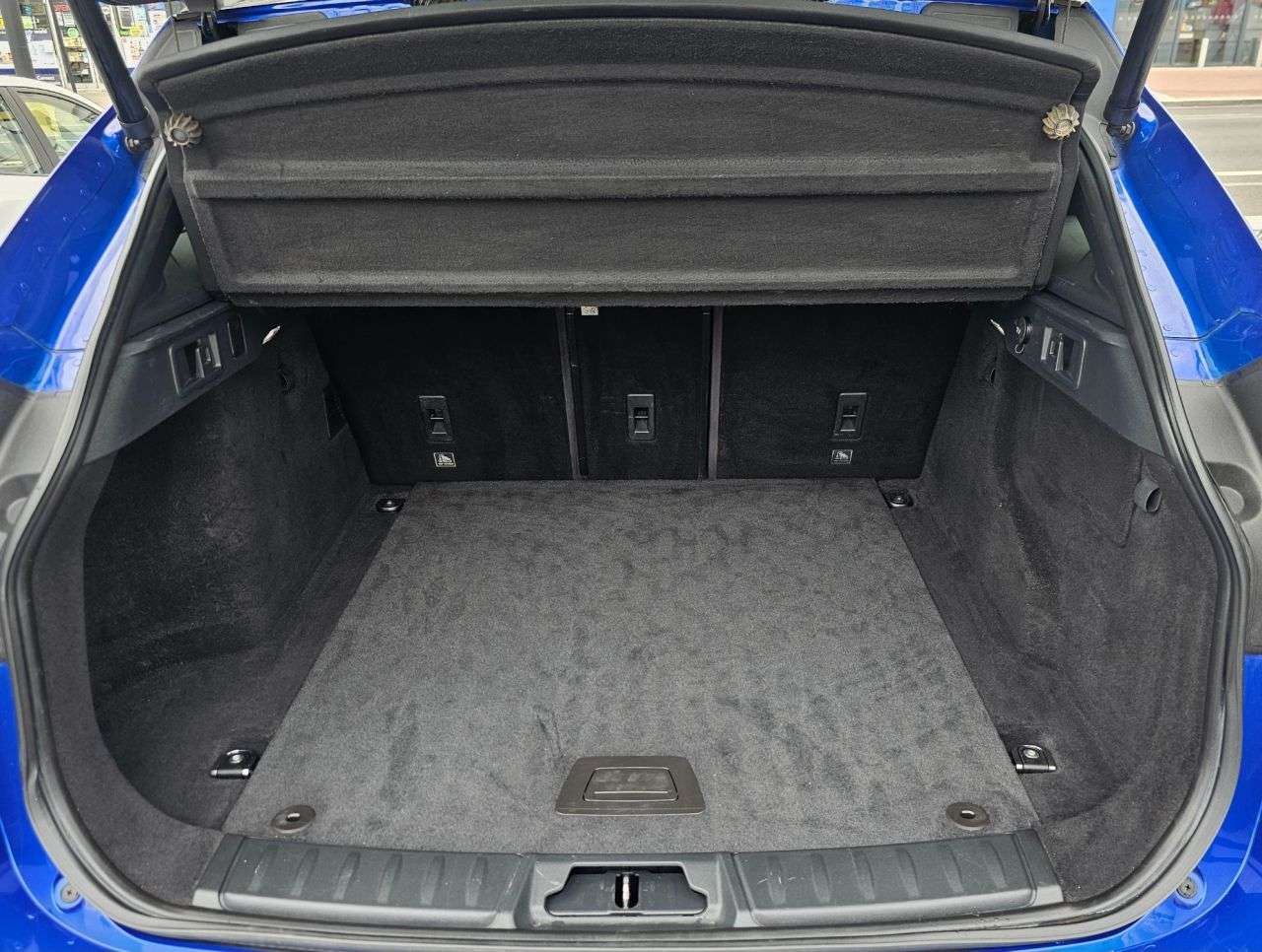 2017 JAGUAR F-PACE 2017 JAGUAR F-PACE