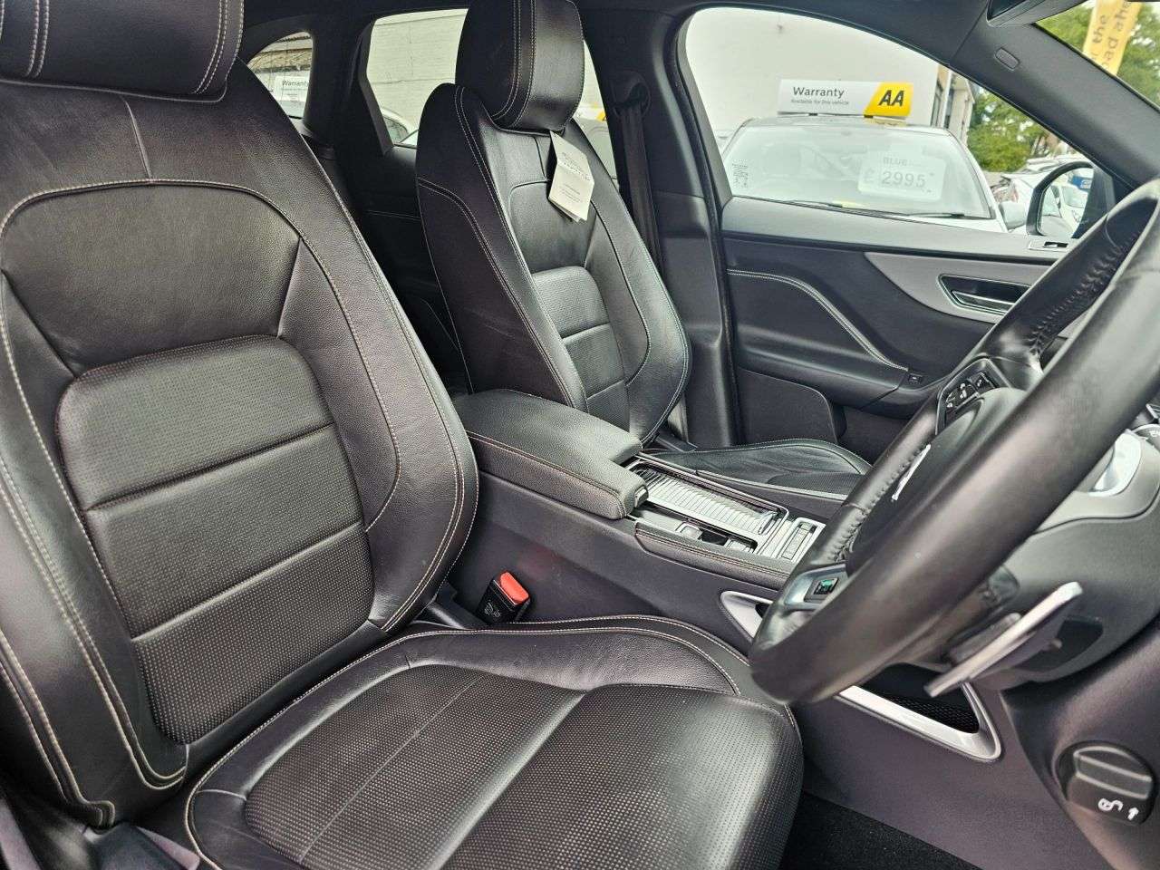 2017 JAGUAR F-PACE 2017 JAGUAR F-PACE