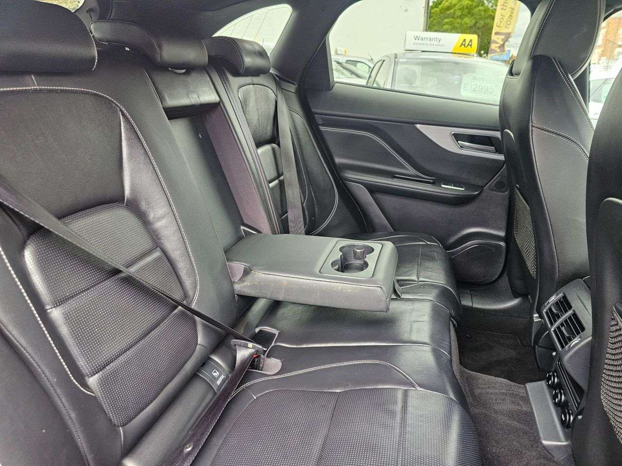 2017 JAGUAR F-PACE 2017 JAGUAR F-PACE