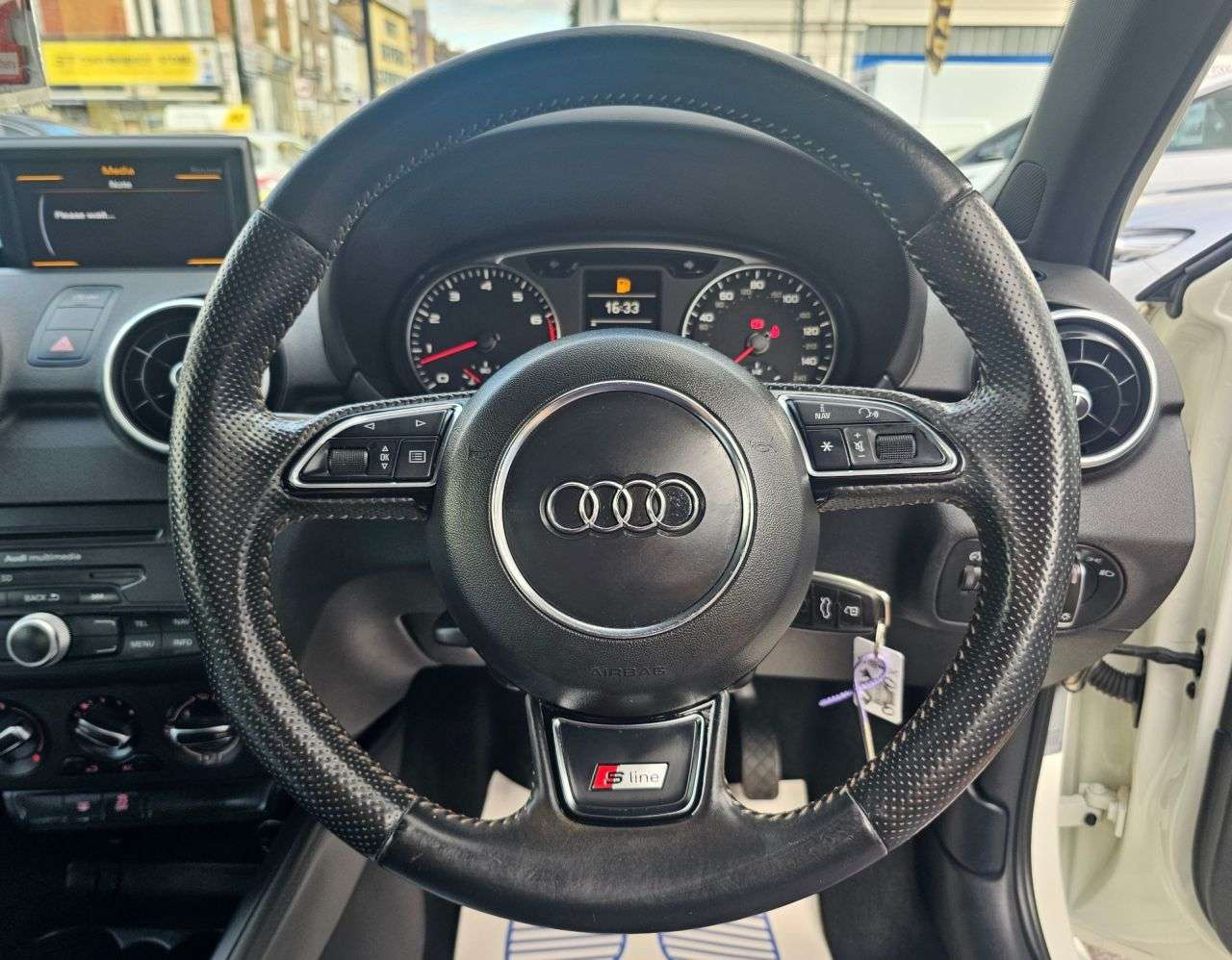 2014 AUDI A1 2014 AUDI A1