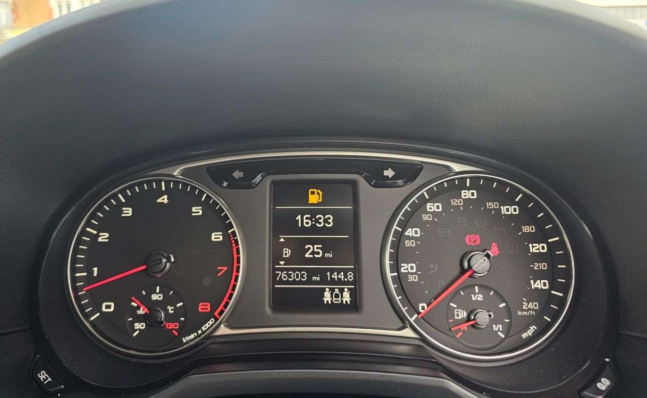 2014 AUDI A1 2014 AUDI A1