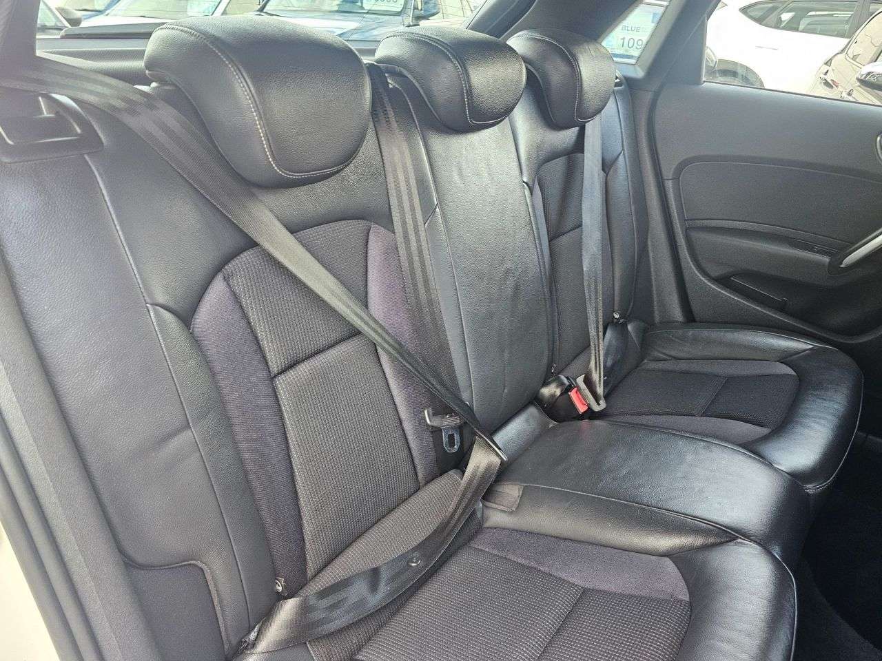2014 AUDI A1 2014 AUDI A1