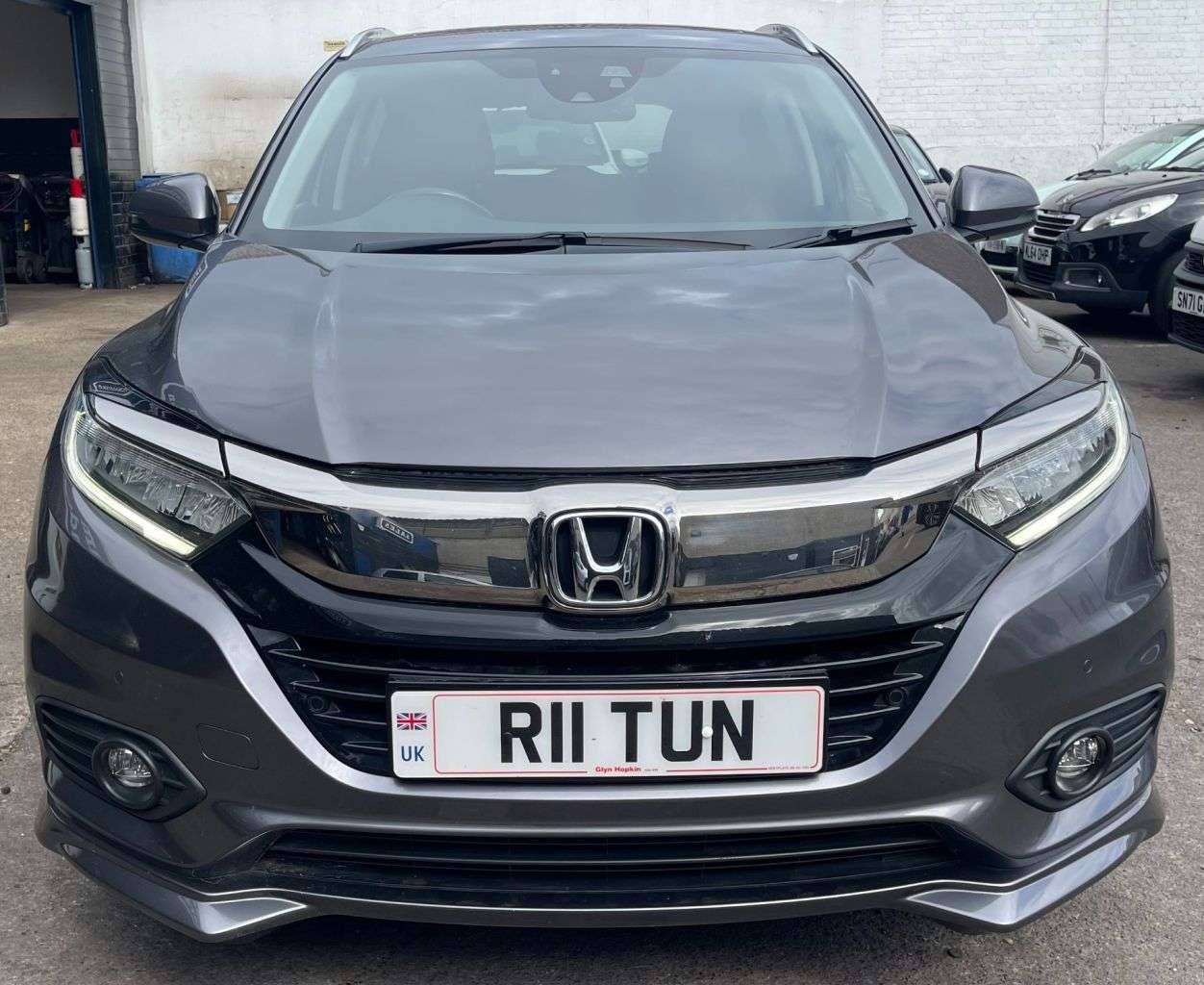 A 2020 HONDA HR-V AUTOMATIC 1.5 i-VTEC EX SUV 5dr Petrol CVT Euro 6 (s/s) (130 ps) FULL LEATH A 2020 HONDA HR-V AUTOMATIC 1.5 i-VTEC EX SUV 5dr Petrol CVT Euro 6 (s/s) (130 ps) FULL LEATH