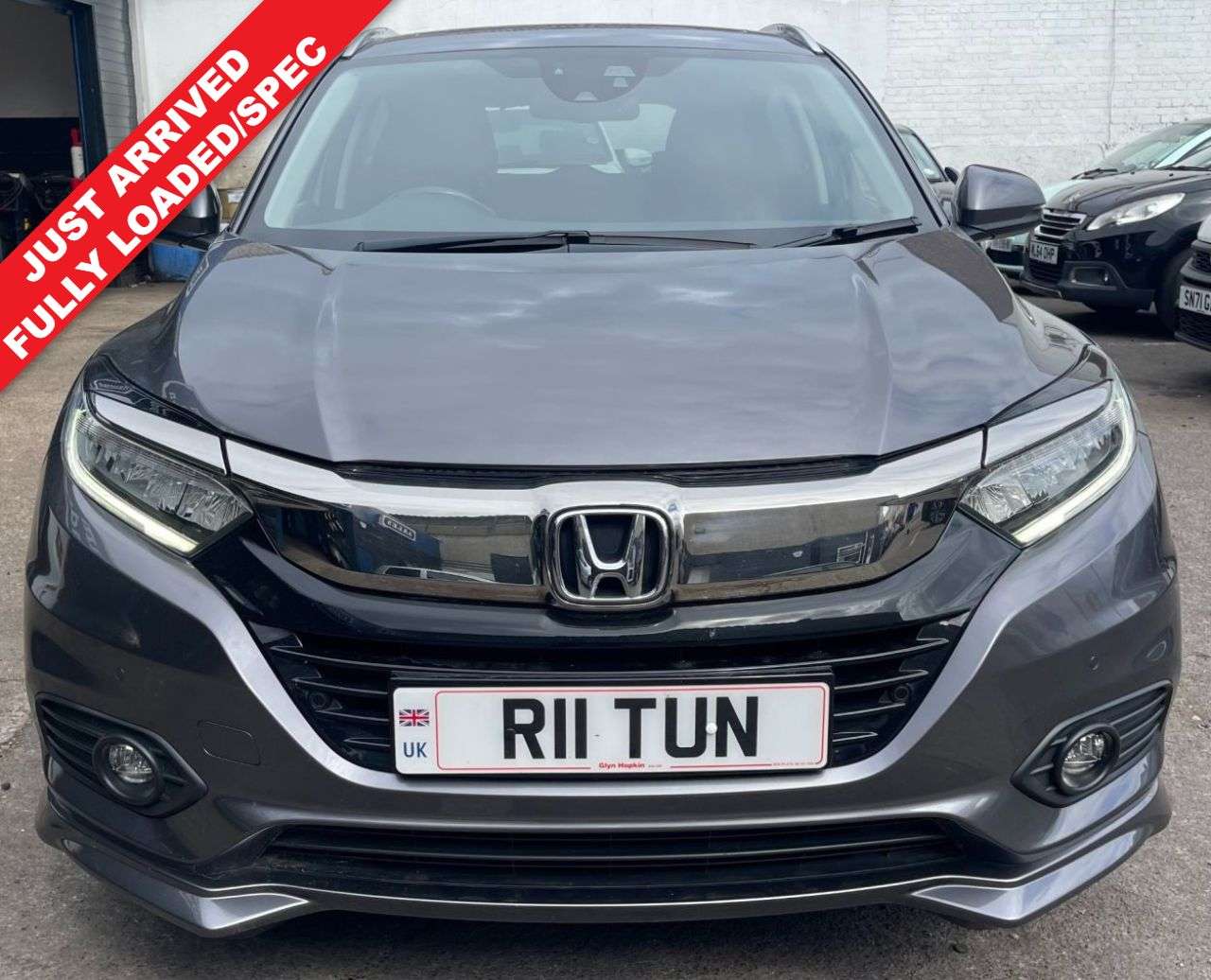 A 2020 HONDA HR-V AUTOMATIC 1.5 i-VTEC EX SUV 5dr Petrol CVT Euro 6 (s/s) (130 ps) FULL LEATH A 2020 HONDA HR-V AUTOMATIC 1.5 i-VTEC EX SUV 5dr Petrol CVT Euro 6 (s/s) (130 ps) FULL LEATH